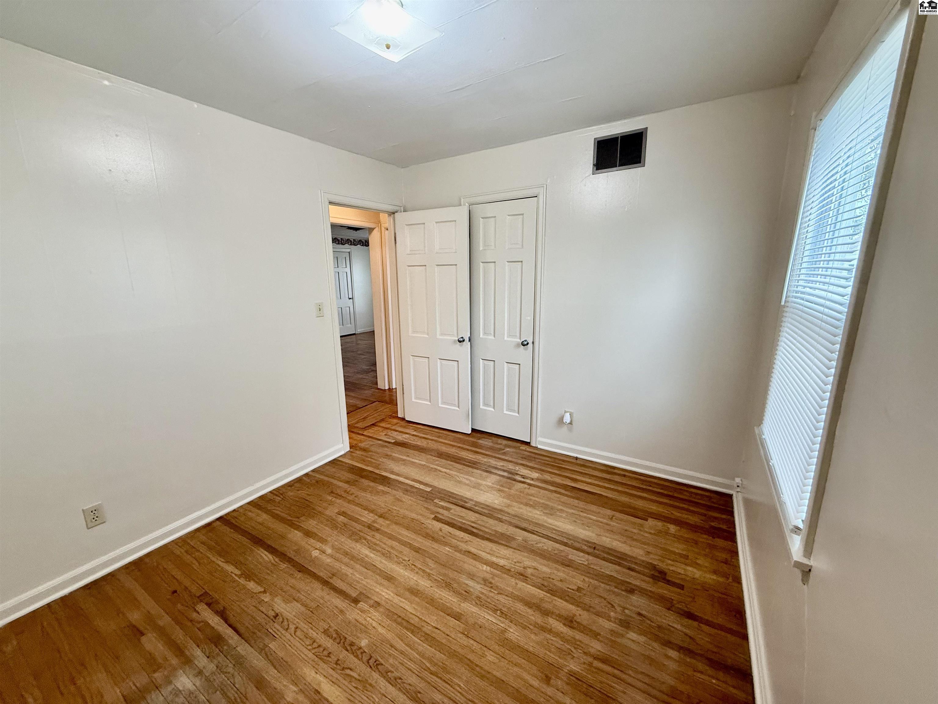 336 E Loomis Street Mcpherson KS 67460