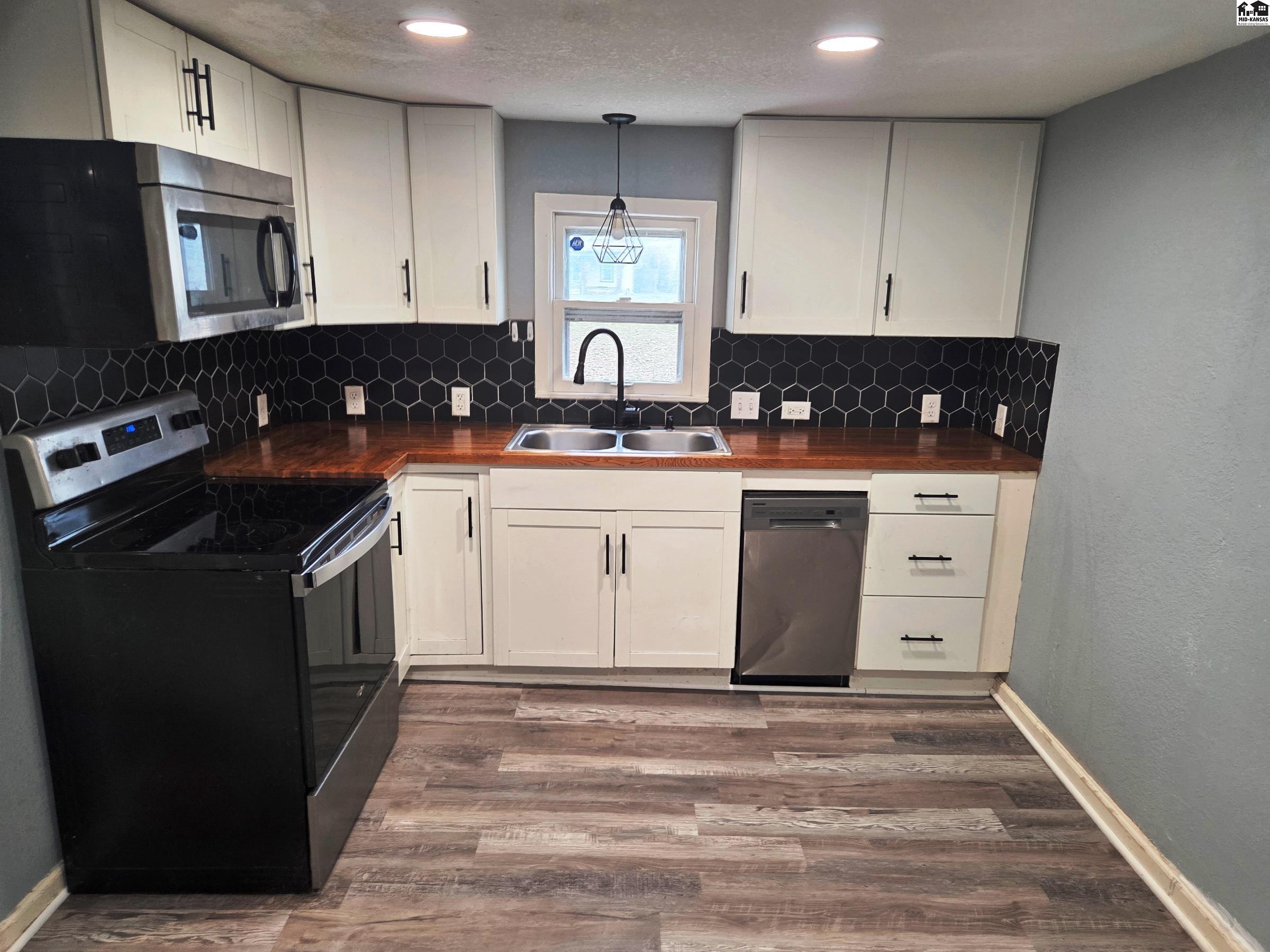 918 S Sedgwick Street Wichita KS 67213