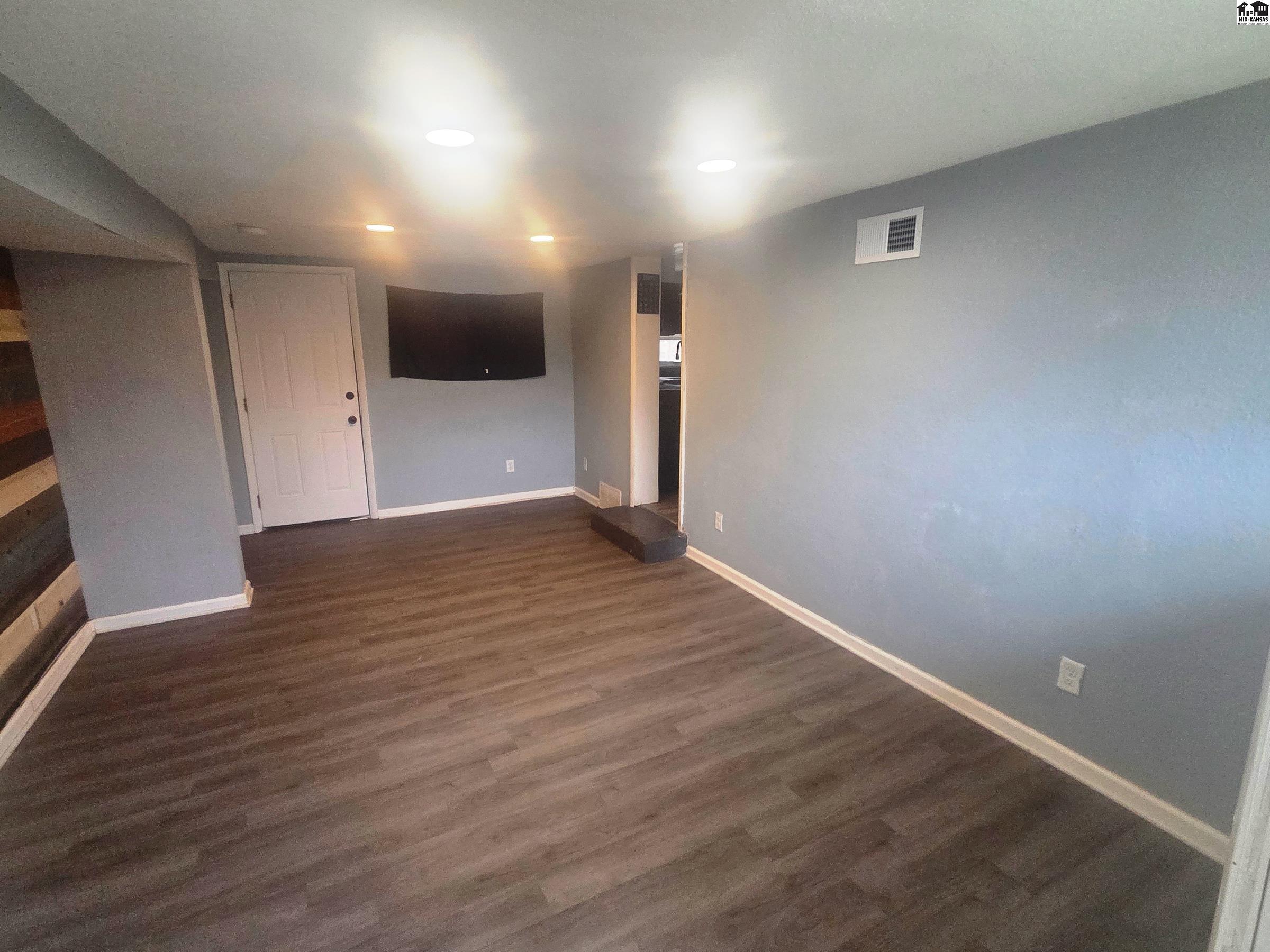 918 S Sedgwick Street Wichita KS 67213