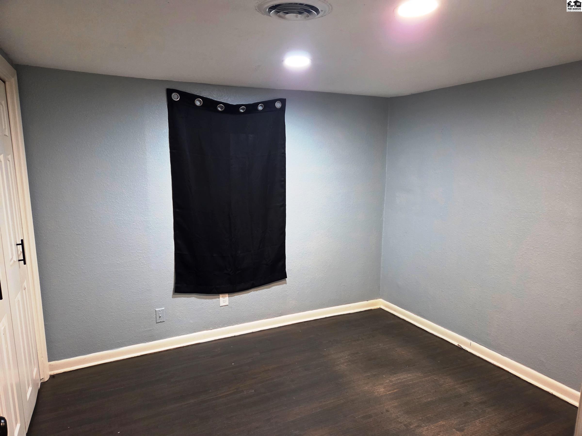 918 S Sedgwick Street Wichita KS 67213