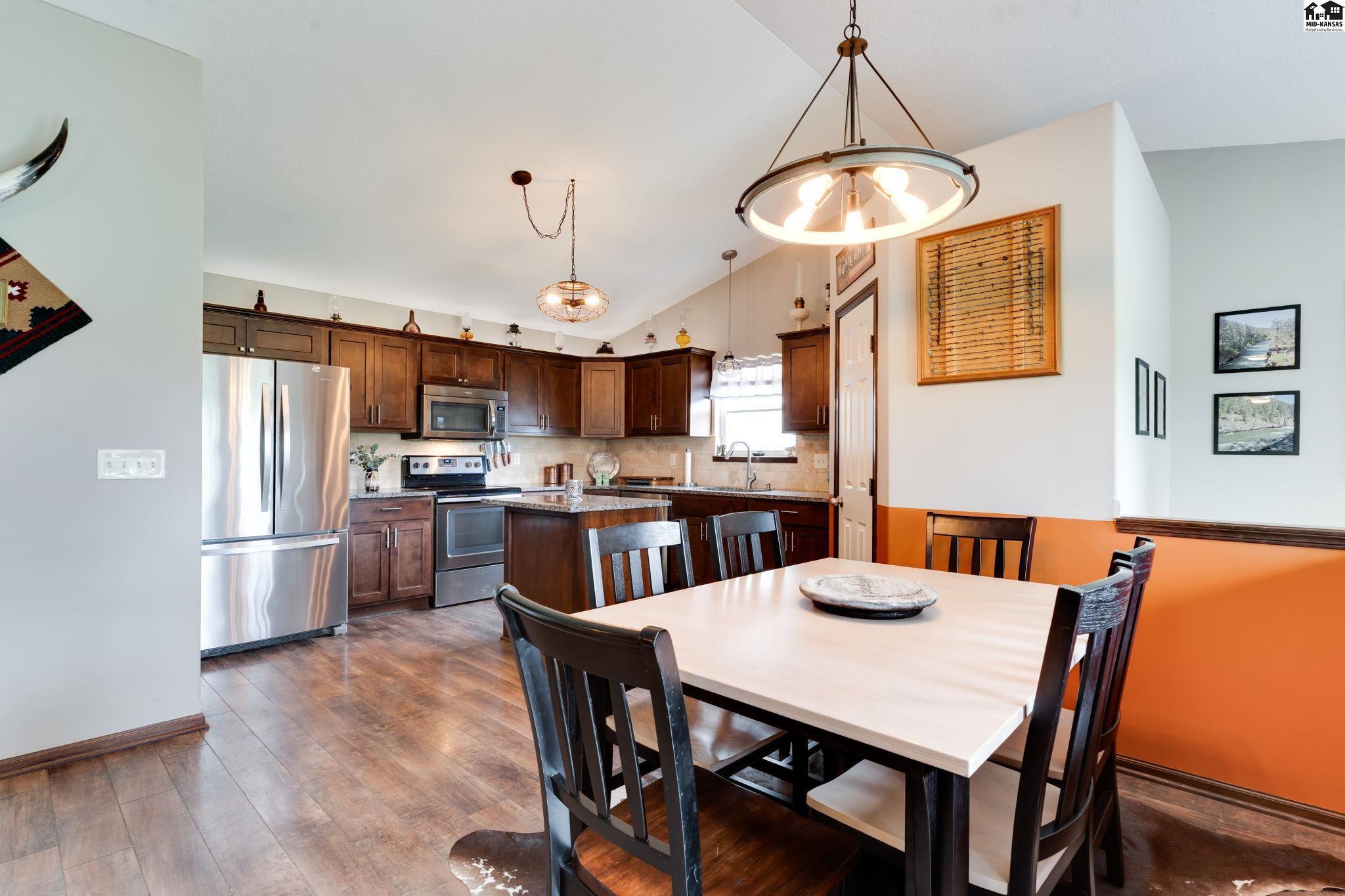 2140 Beltline Court Newton KS 67114