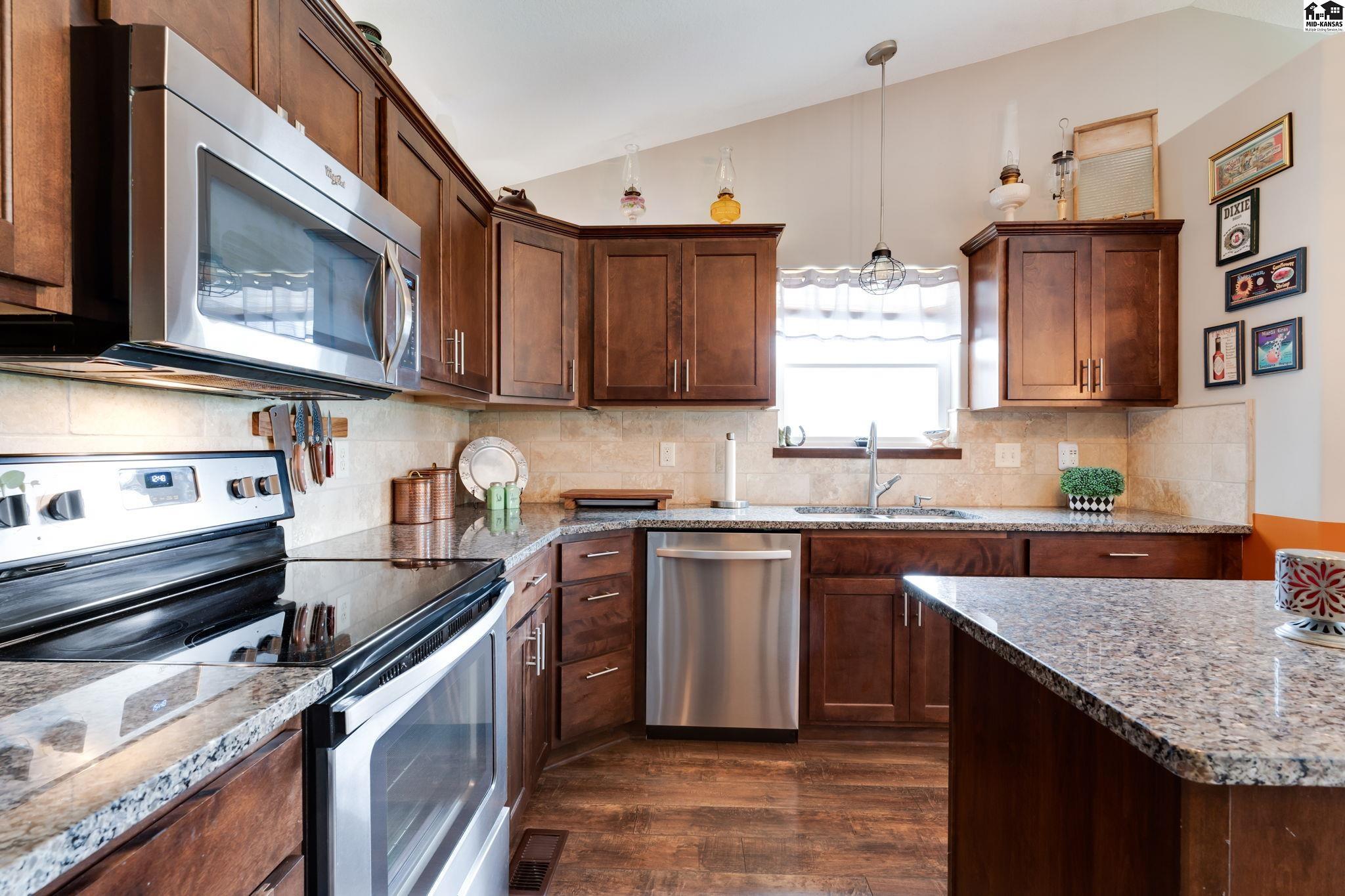 2140 Beltline Court Newton KS 67114