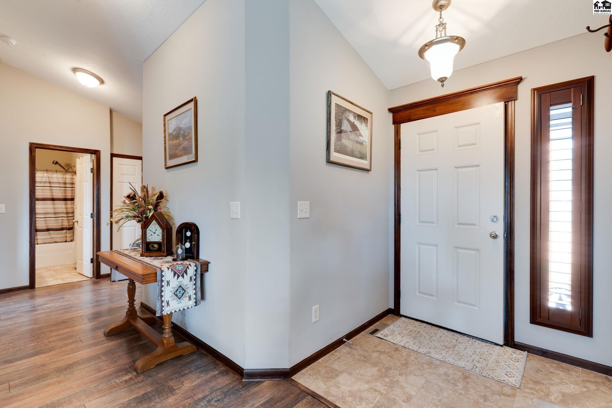 2140 Beltline Court Newton KS 67114