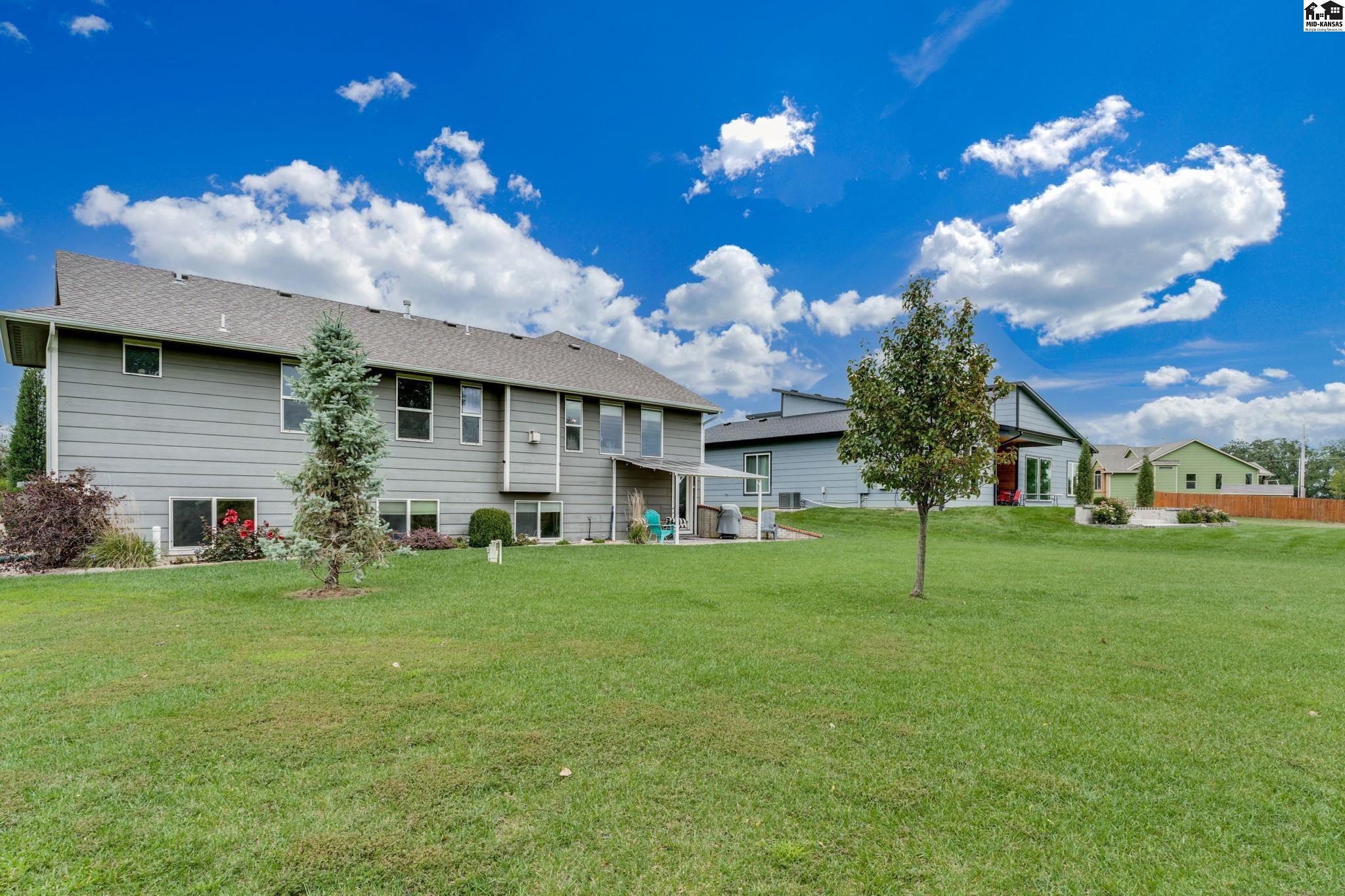 2140 Beltline Court Newton KS 67114