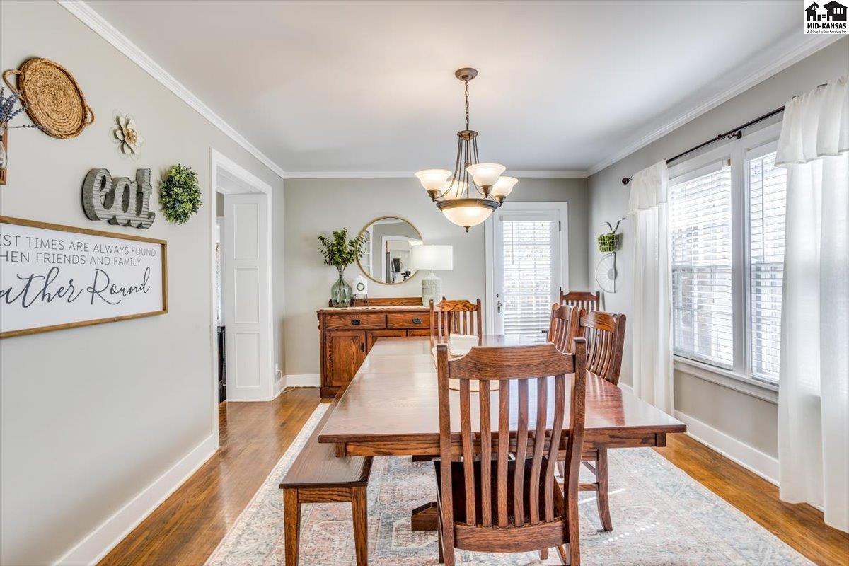 9 Crescent Boulevard Hutchinson KS 67502