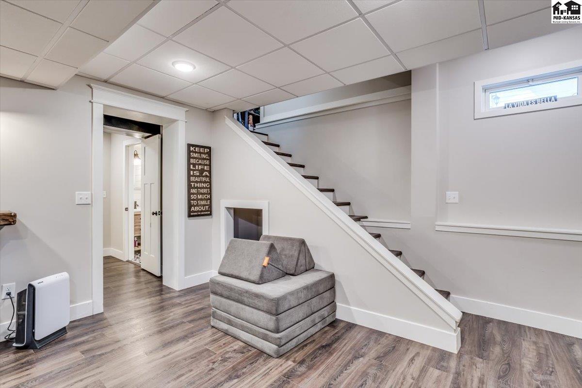 9 Crescent Boulevard Hutchinson KS 67502