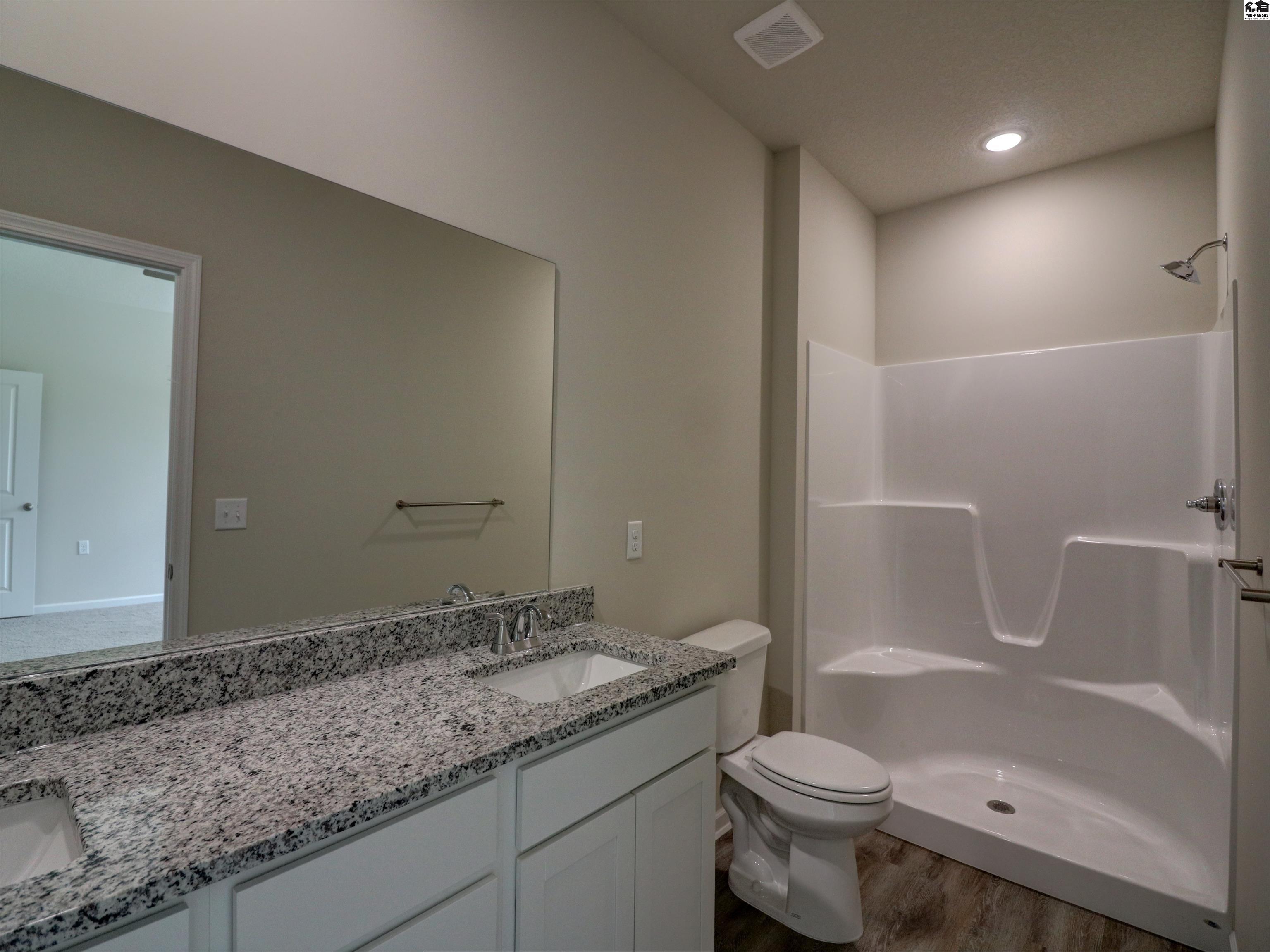 1053 Clubhouse Drive Mcpherson KS 67460