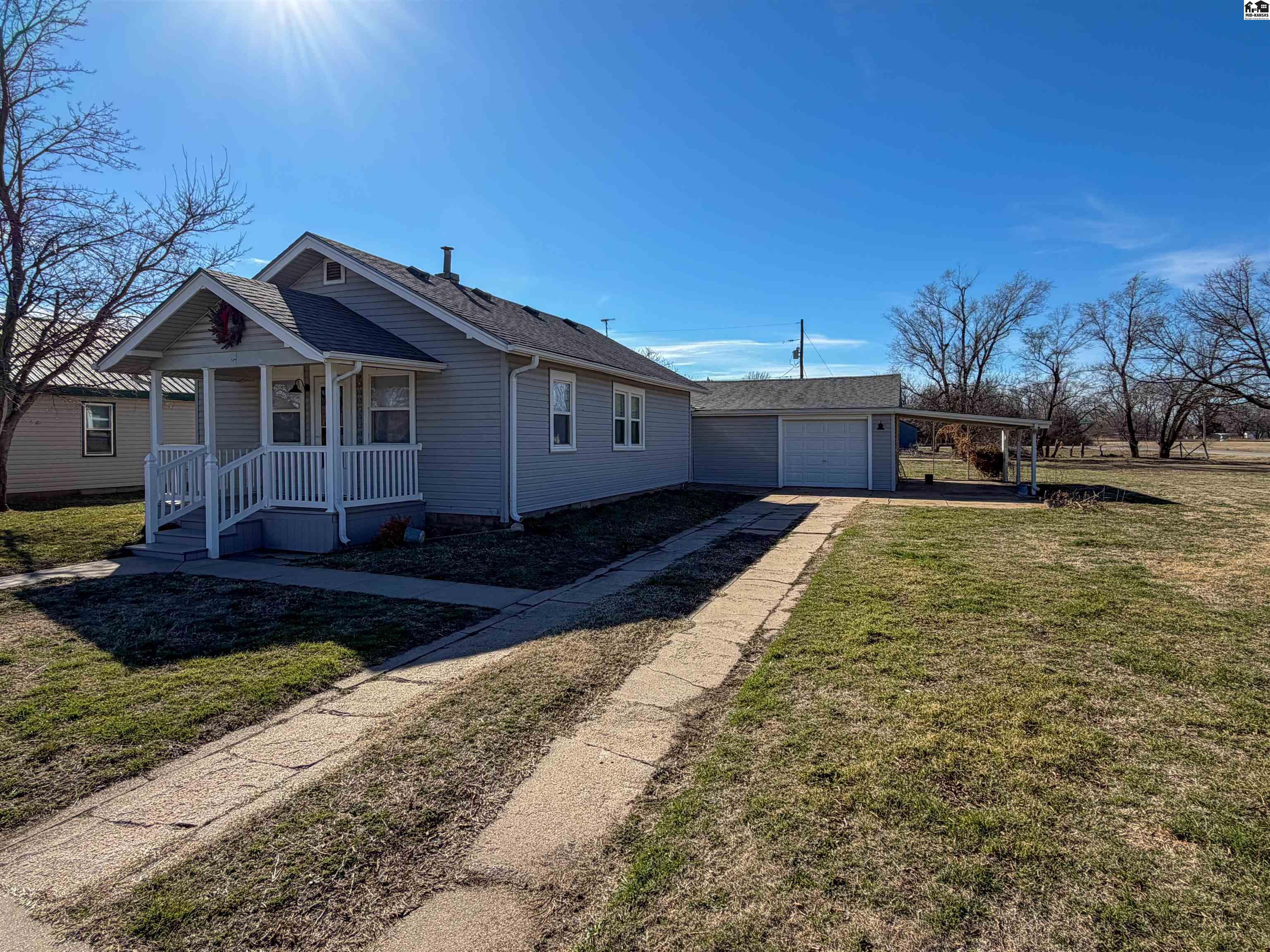 723 N Star Street Hutchinson KS 67501