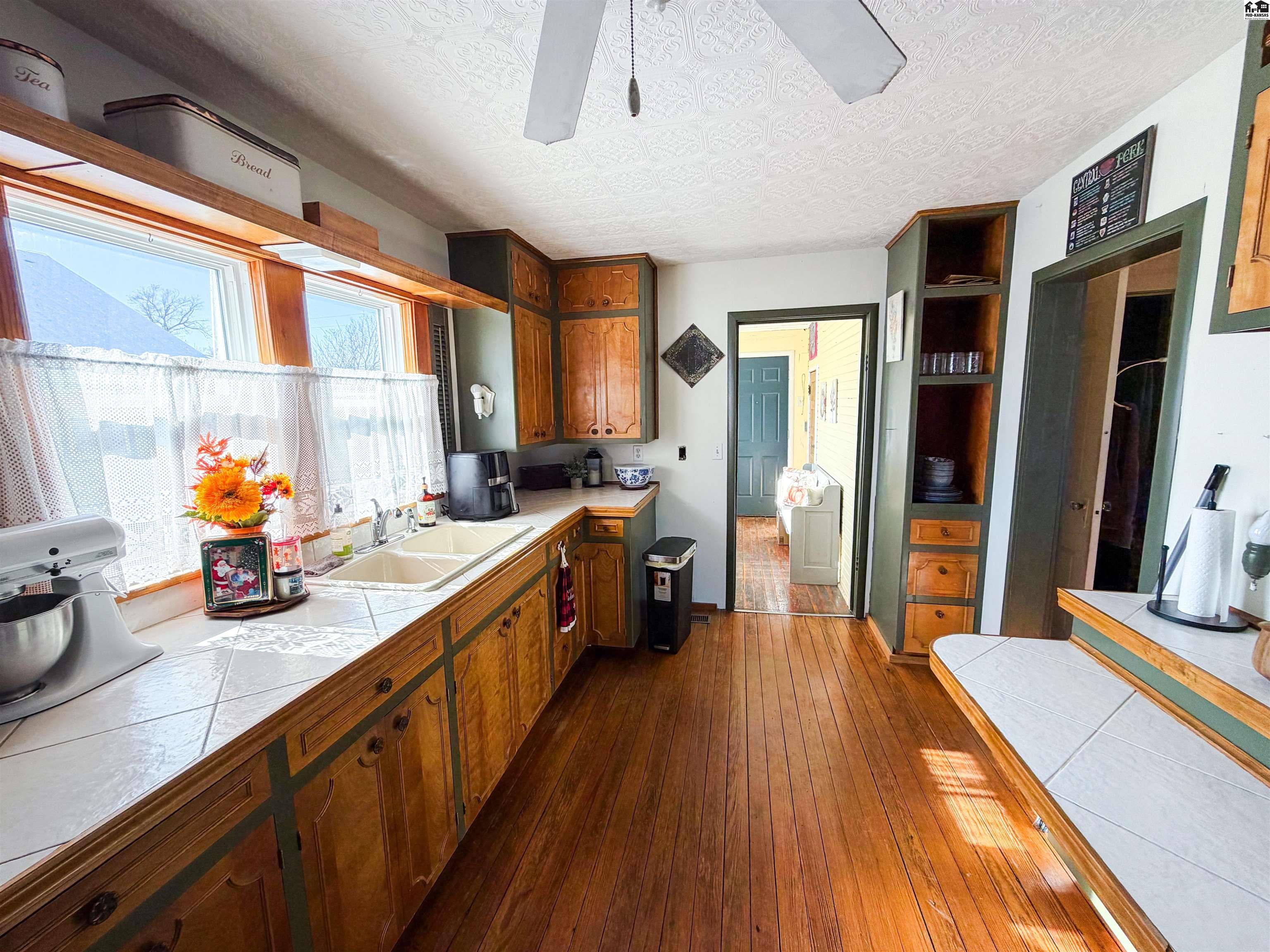 723 N Star Street Hutchinson KS 67501