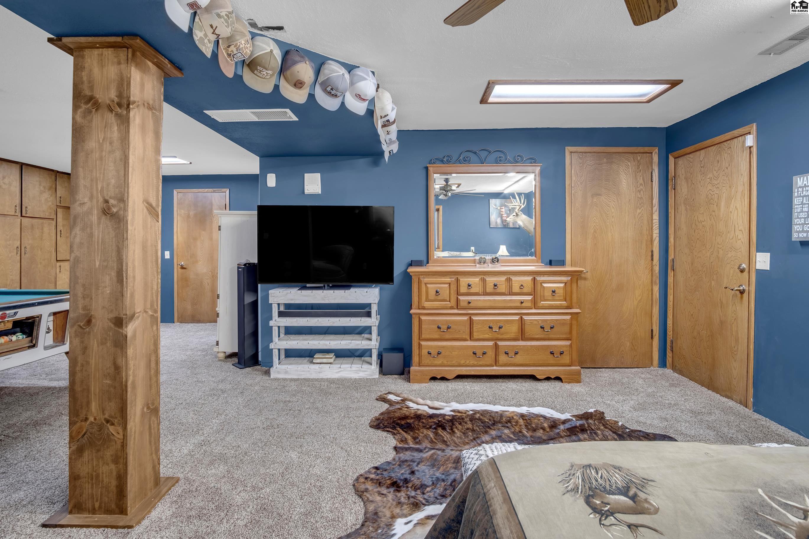 8501 N Lorraine Street Hutchinson KS 67502