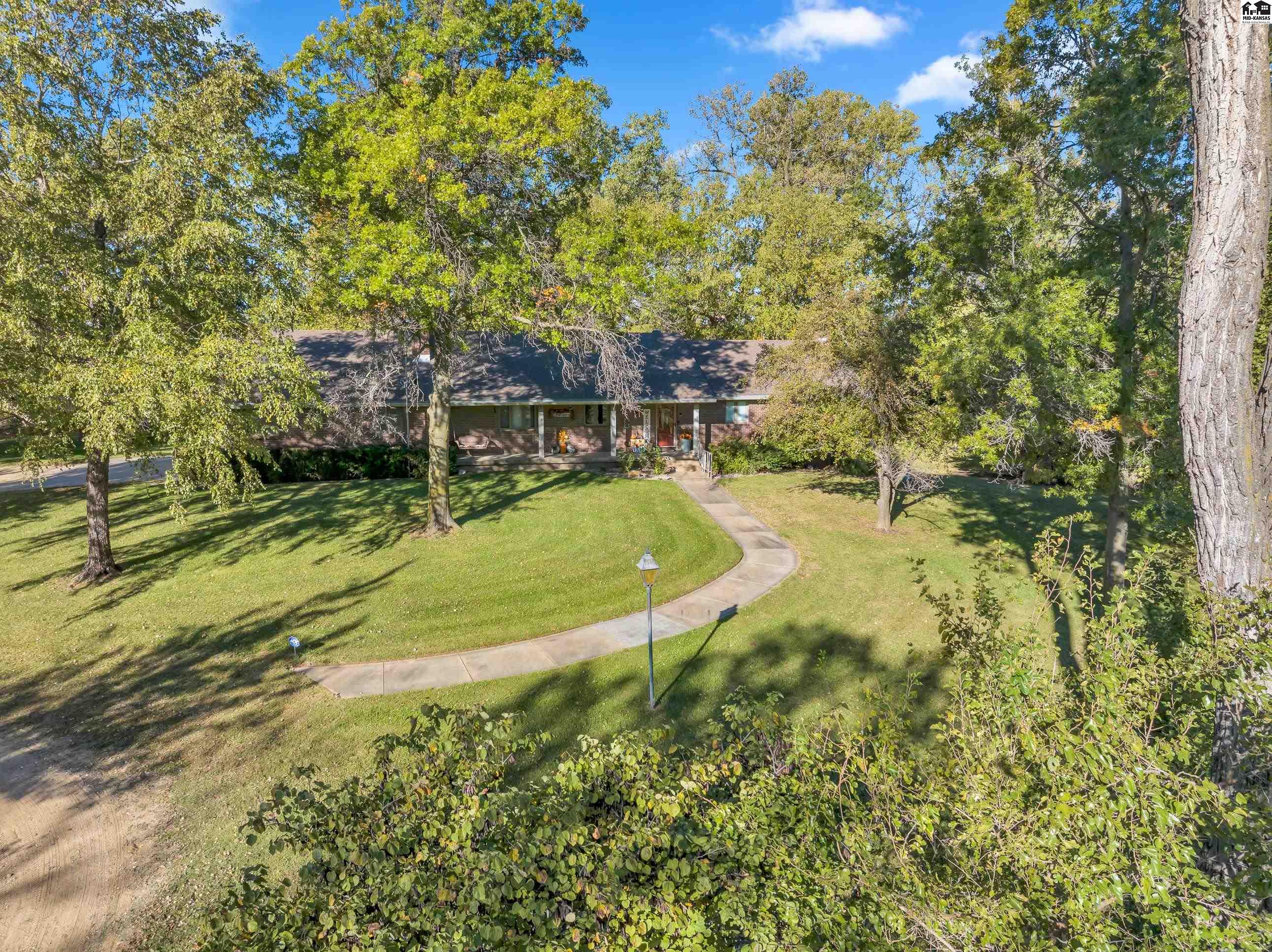 8501 N Lorraine Street Hutchinson KS 67502