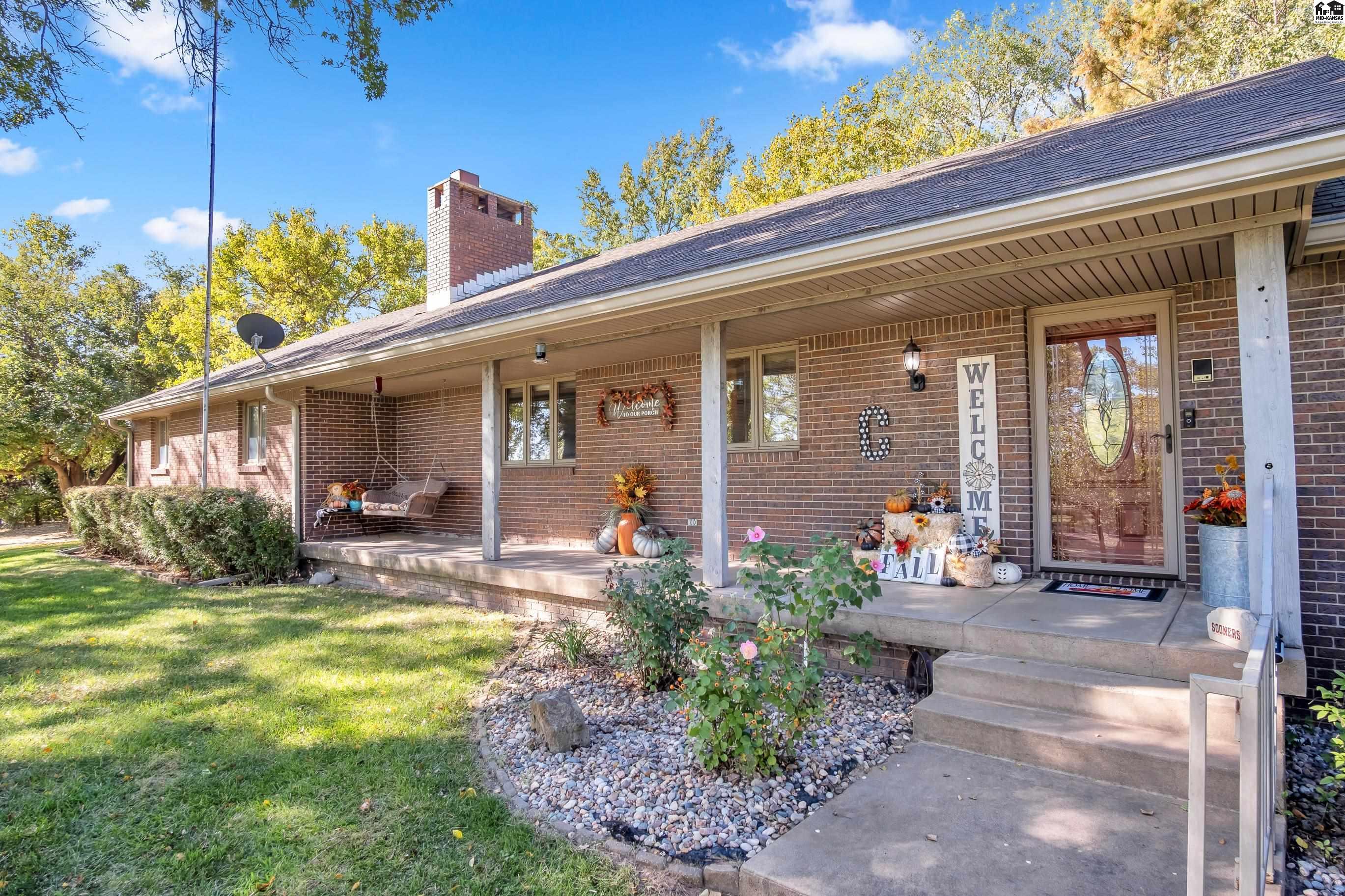 8501 N Lorraine Street Hutchinson KS 67502