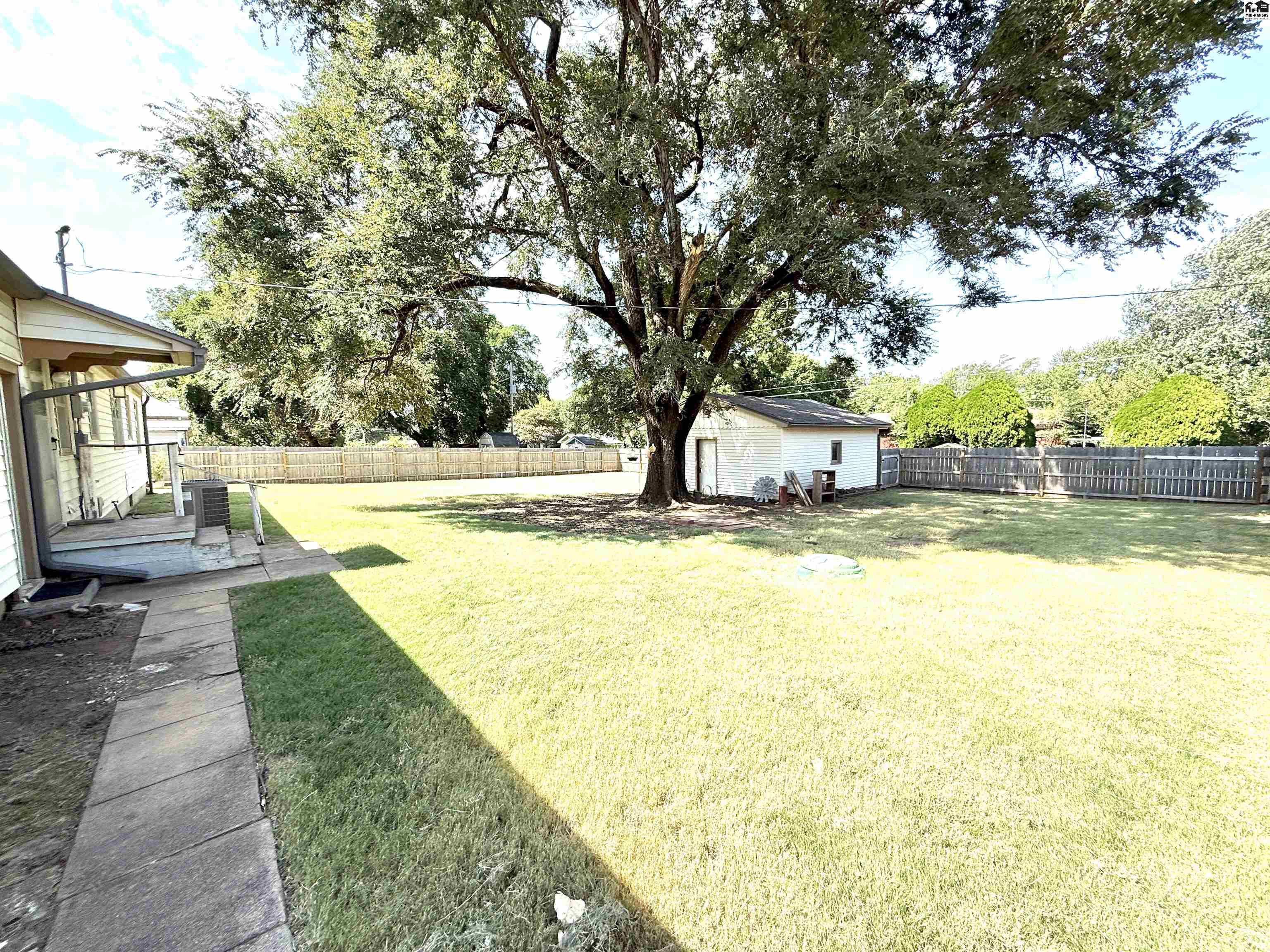 416 N Pennsylvania Avenue Anthony KS 67003