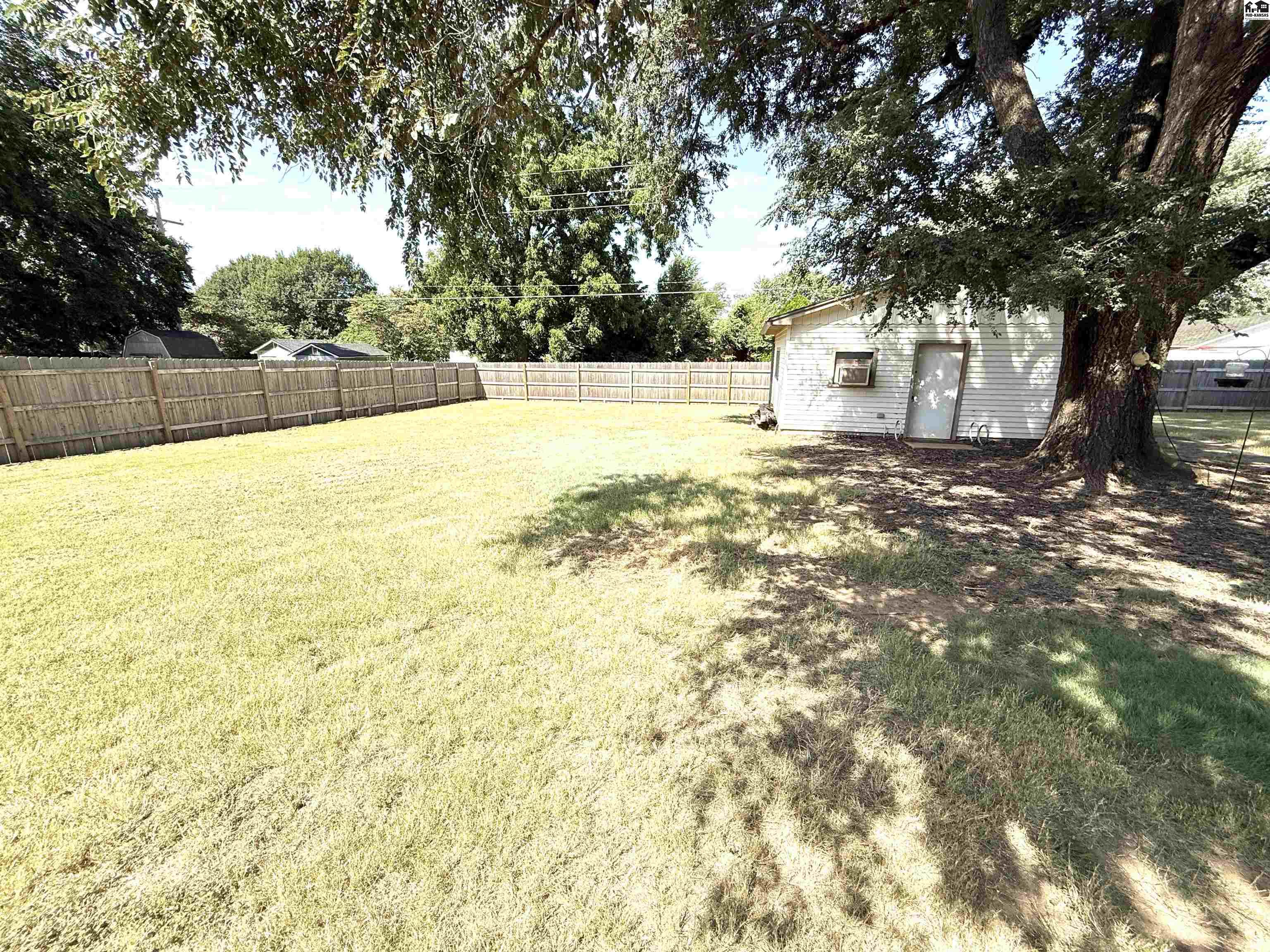 416 N Pennsylvania Avenue Anthony KS 67003