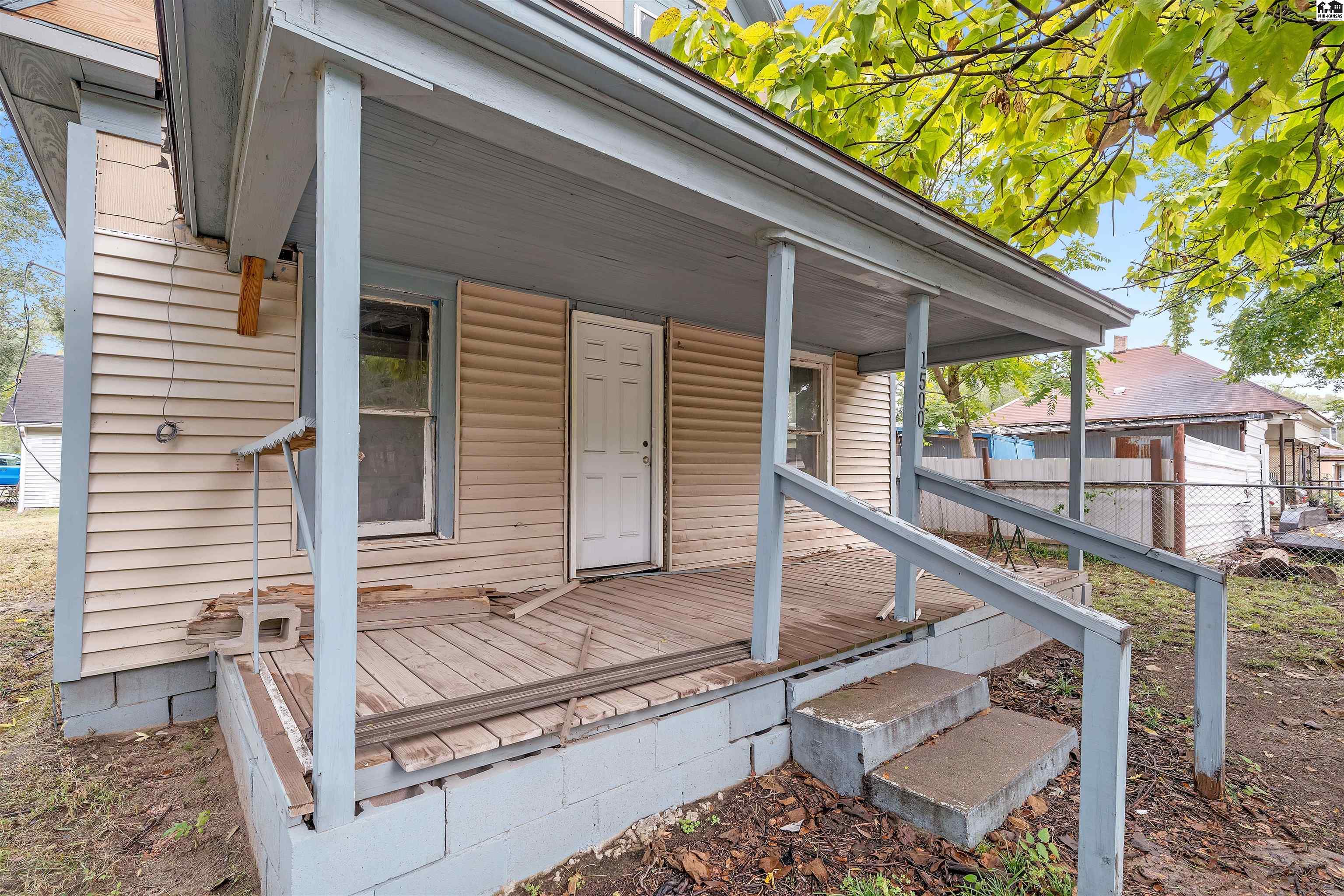 1500 E 2nd Avenue Hutchinson KS 67501