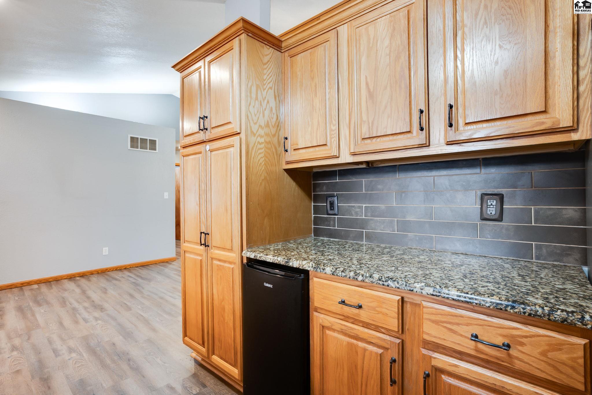 611 E 41st Avenue Hutchinson KS 67502