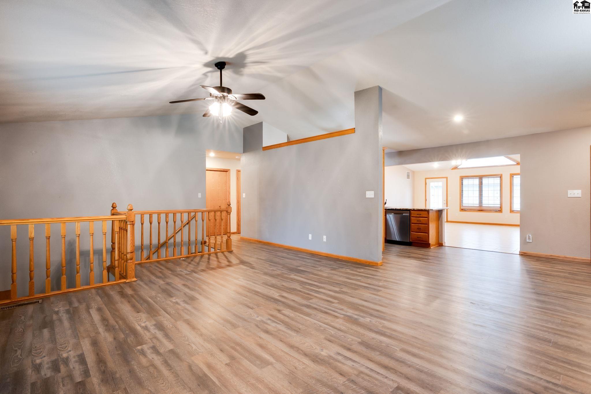 611 E 41st Avenue Hutchinson KS 67502