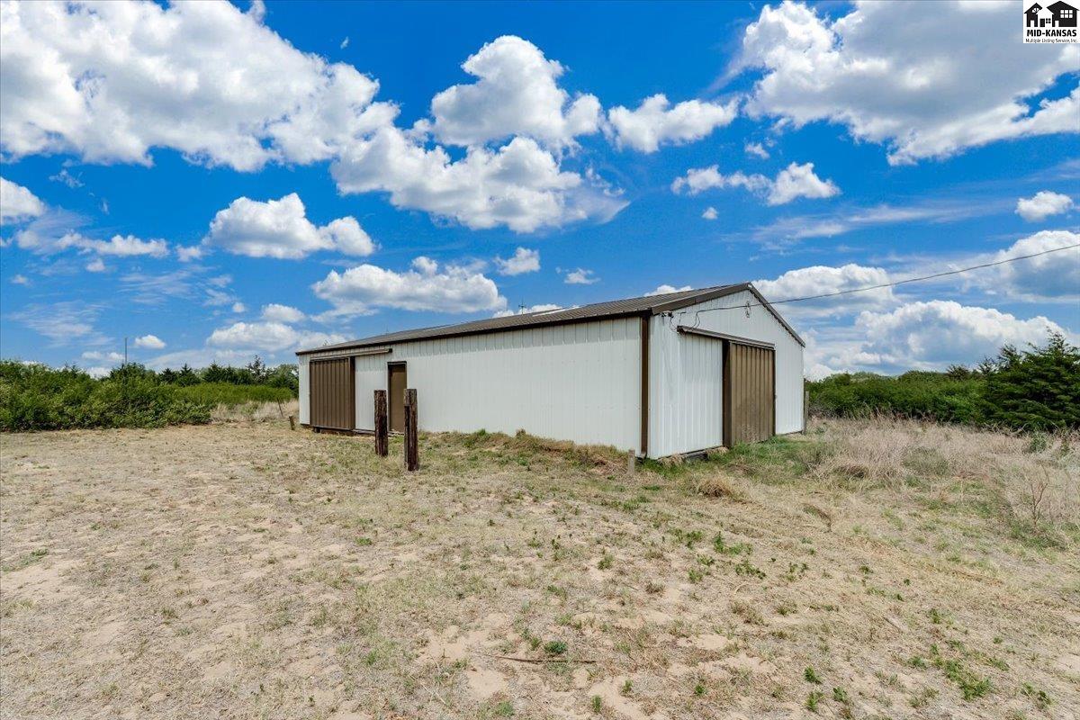 9202 N Plum Street Hutchinson KS 67502