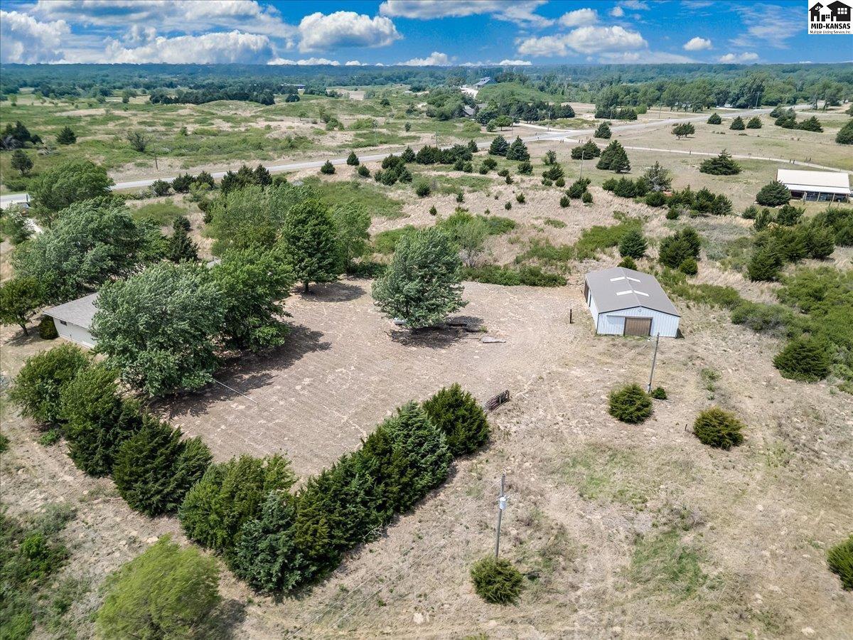 9202 N Plum Street Hutchinson KS 67502
