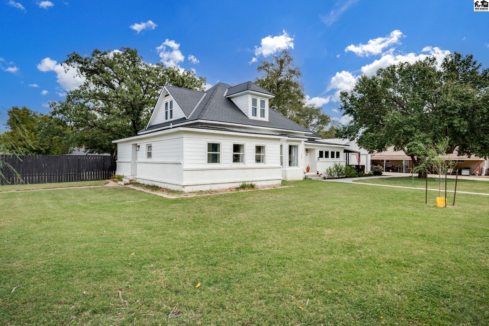 310 E First Avenue Norwich KS 67118