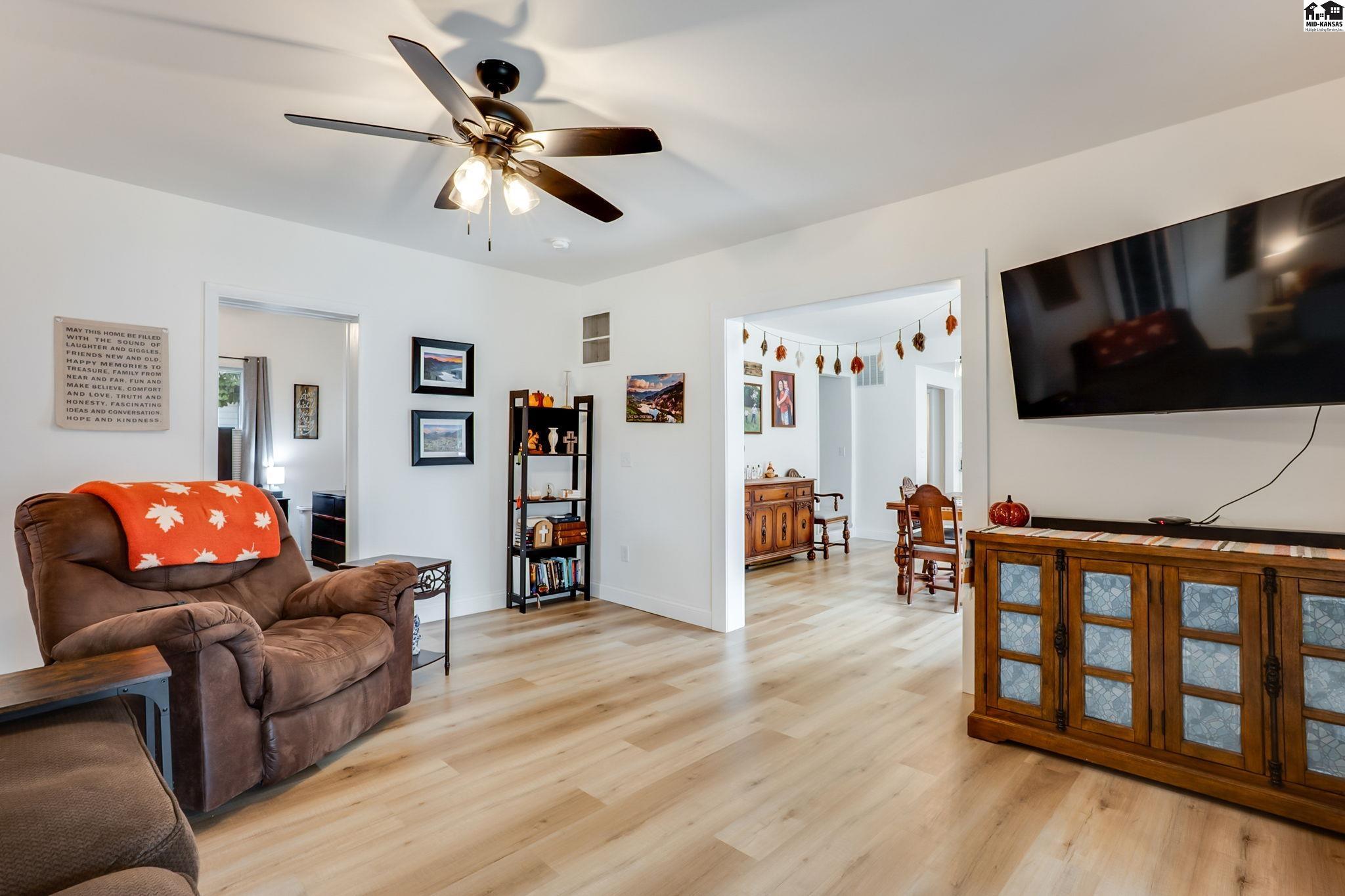 310 E First Avenue Norwich KS 67118