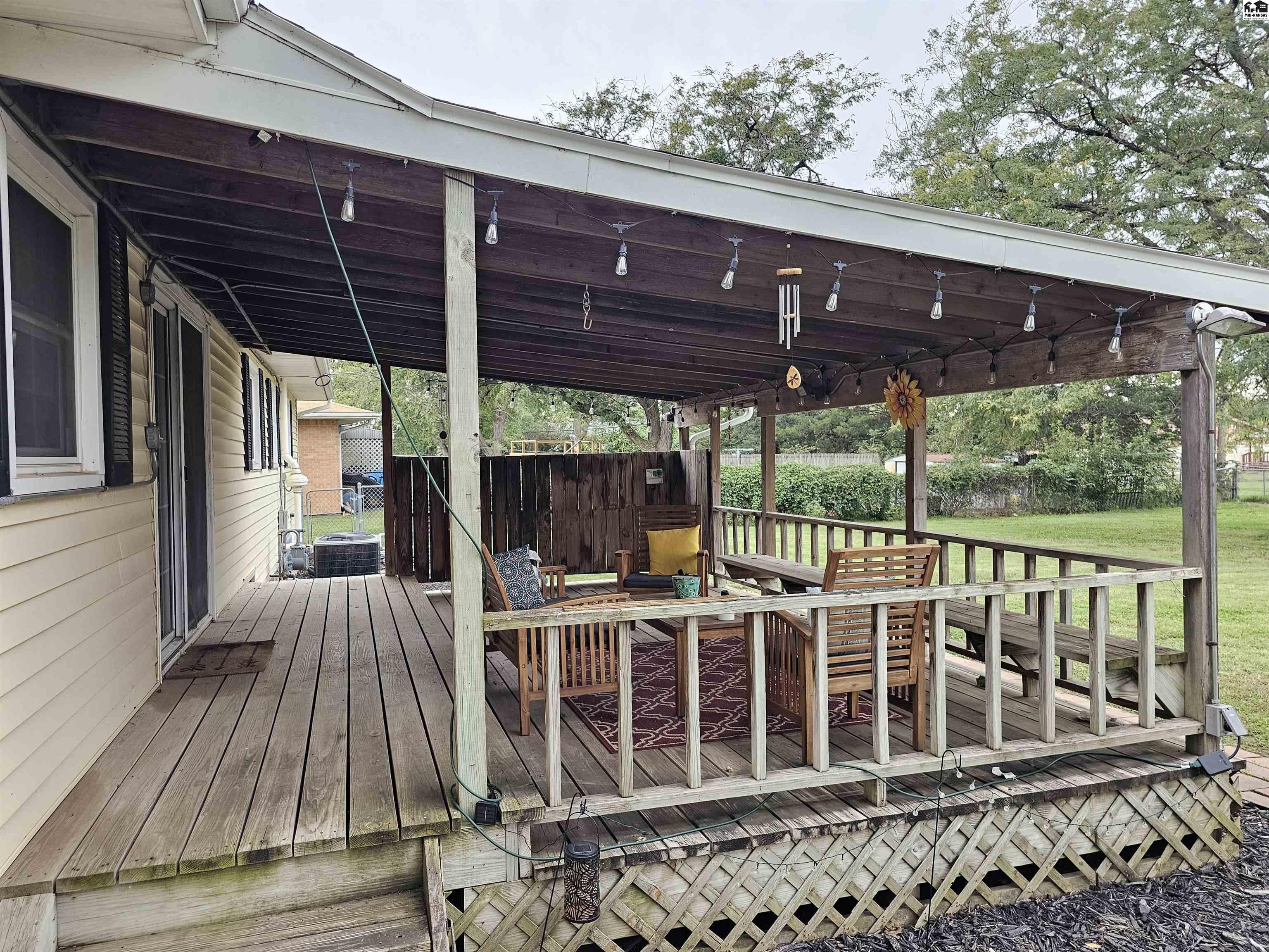14 E Williams Avenue South Hutchinson KS 67505