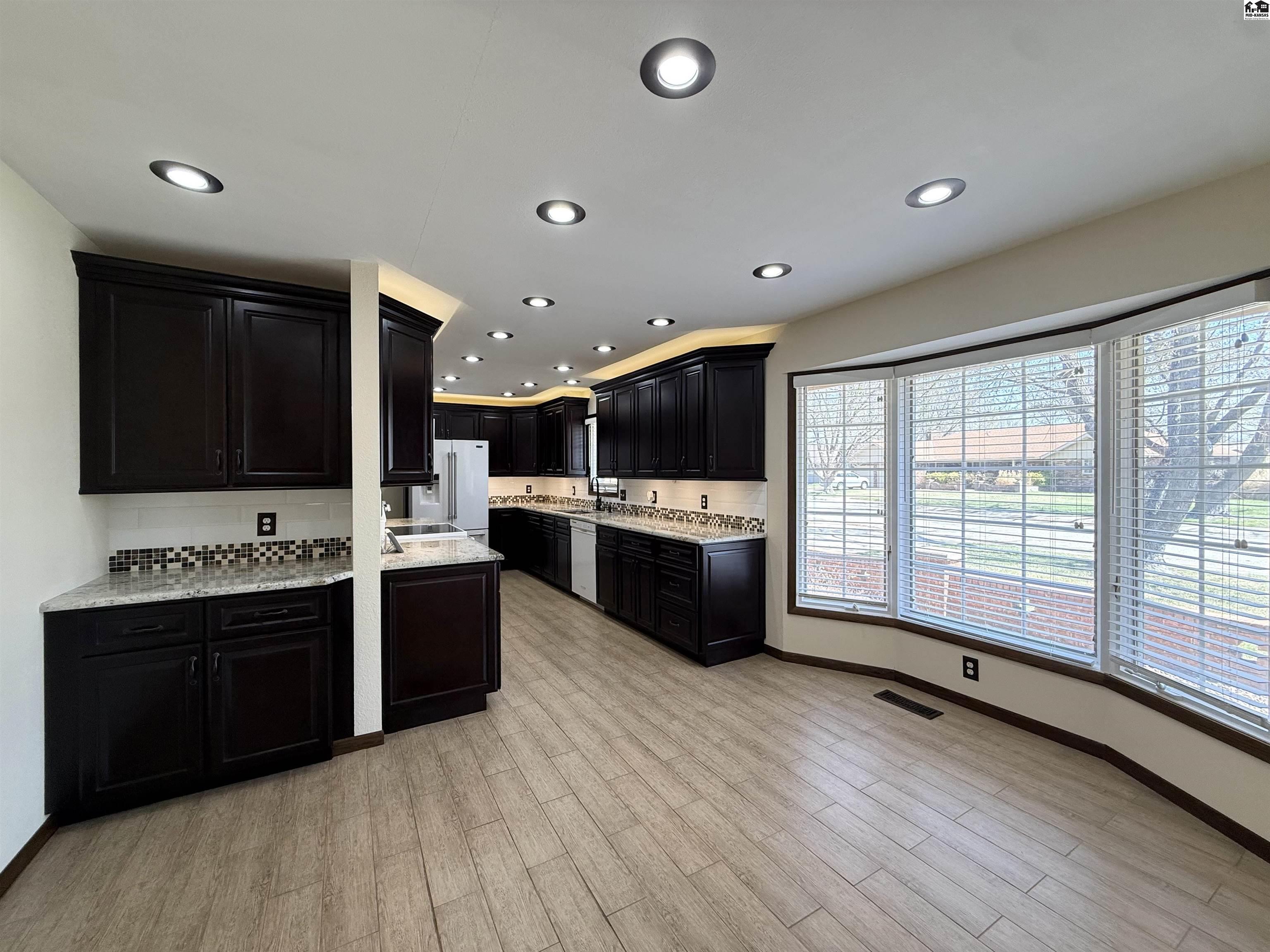 2609 Westminster Drive Hutchinson KS 67502