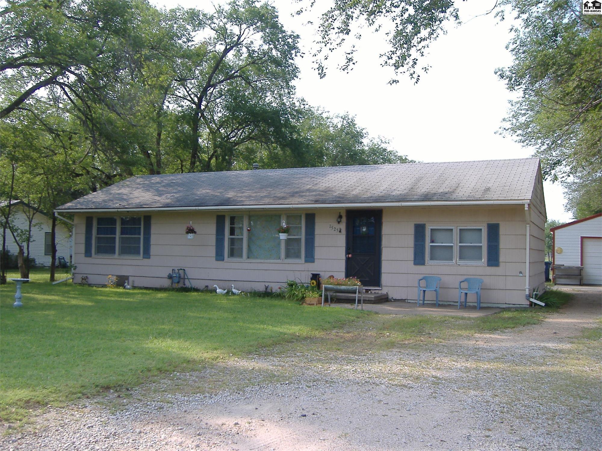1525 E 26th Avenue Hutchinson KS 67502