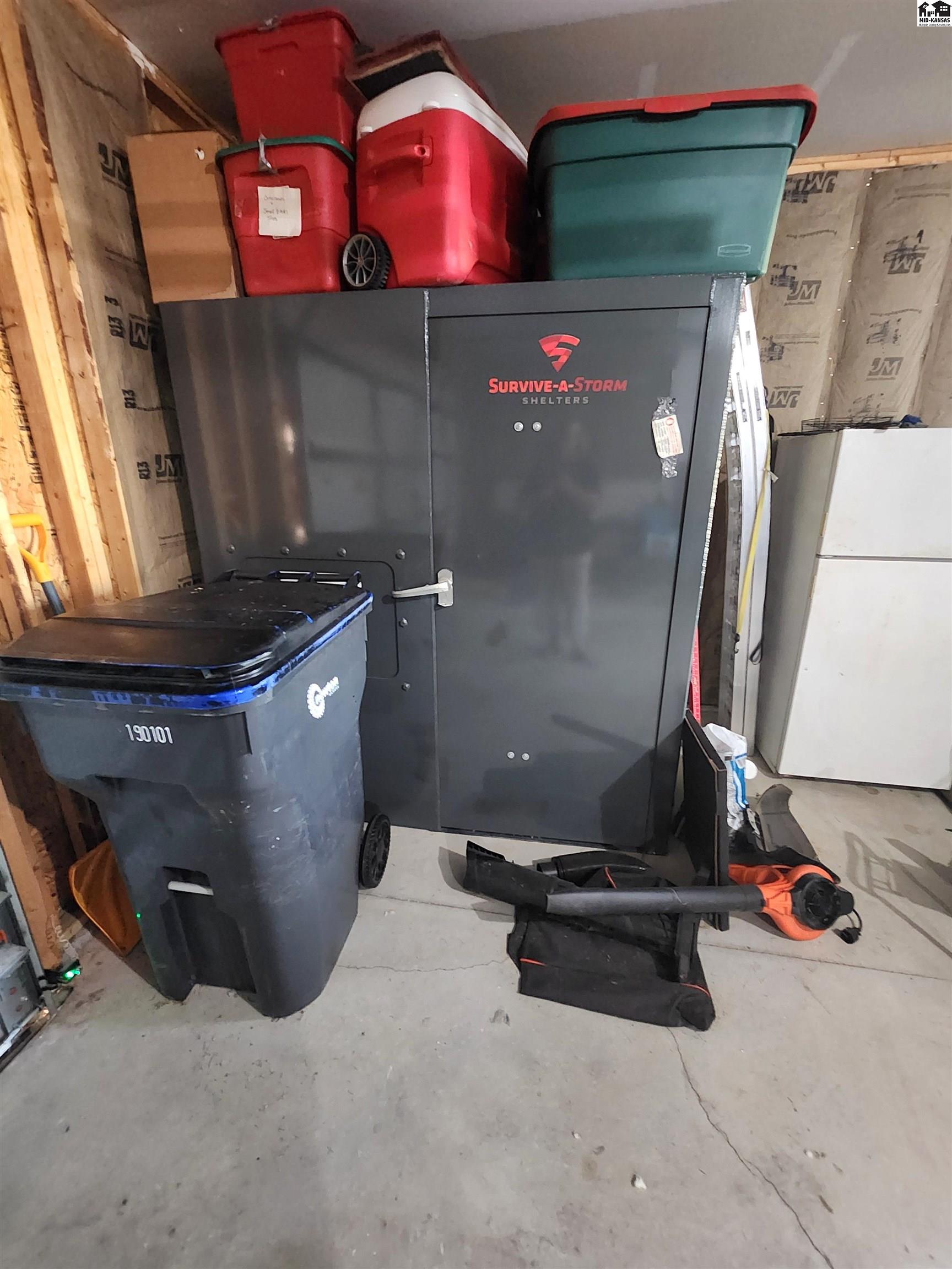 1704 Casey Newton KS 67114