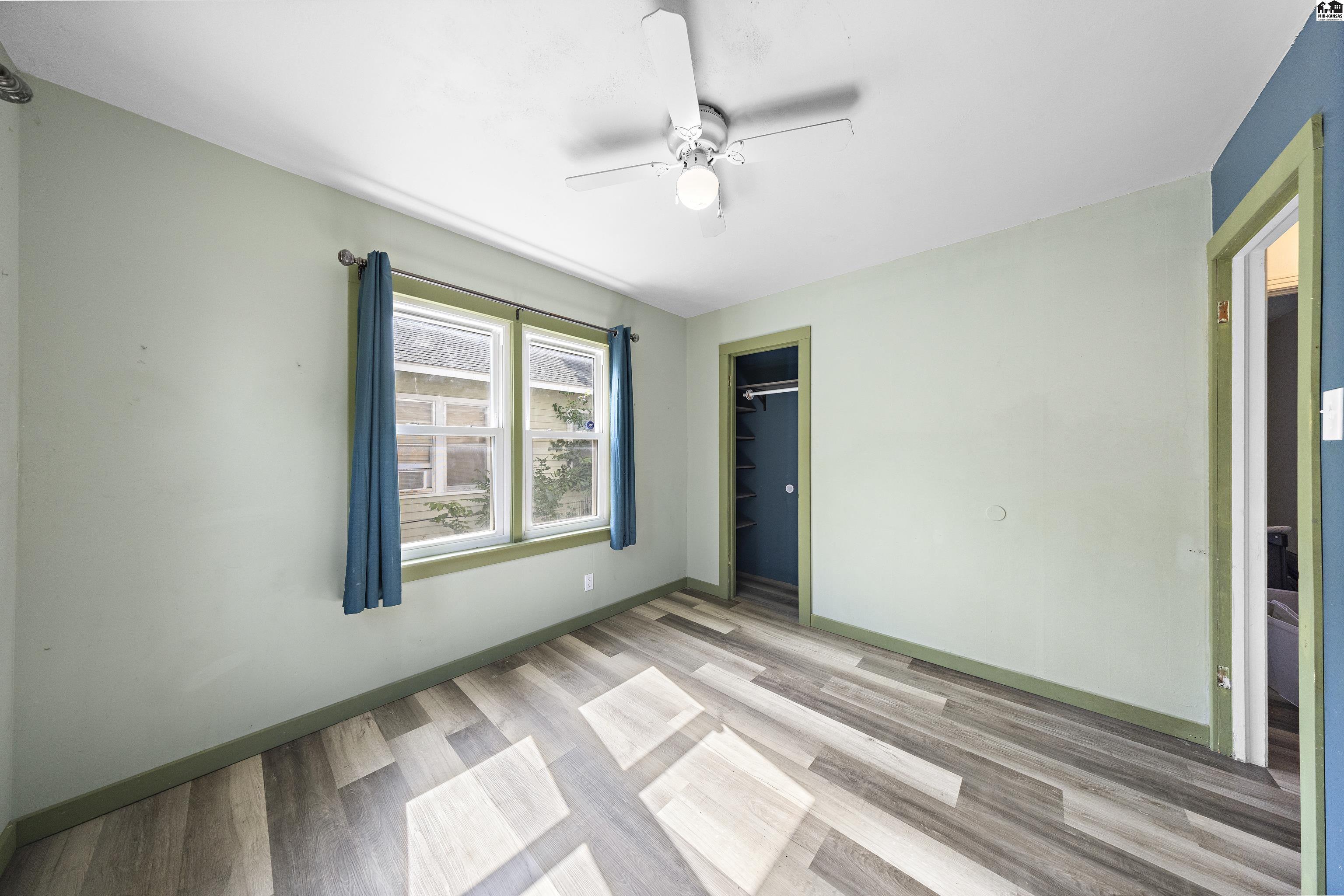 308 W 25th Hutchinson KS 67502