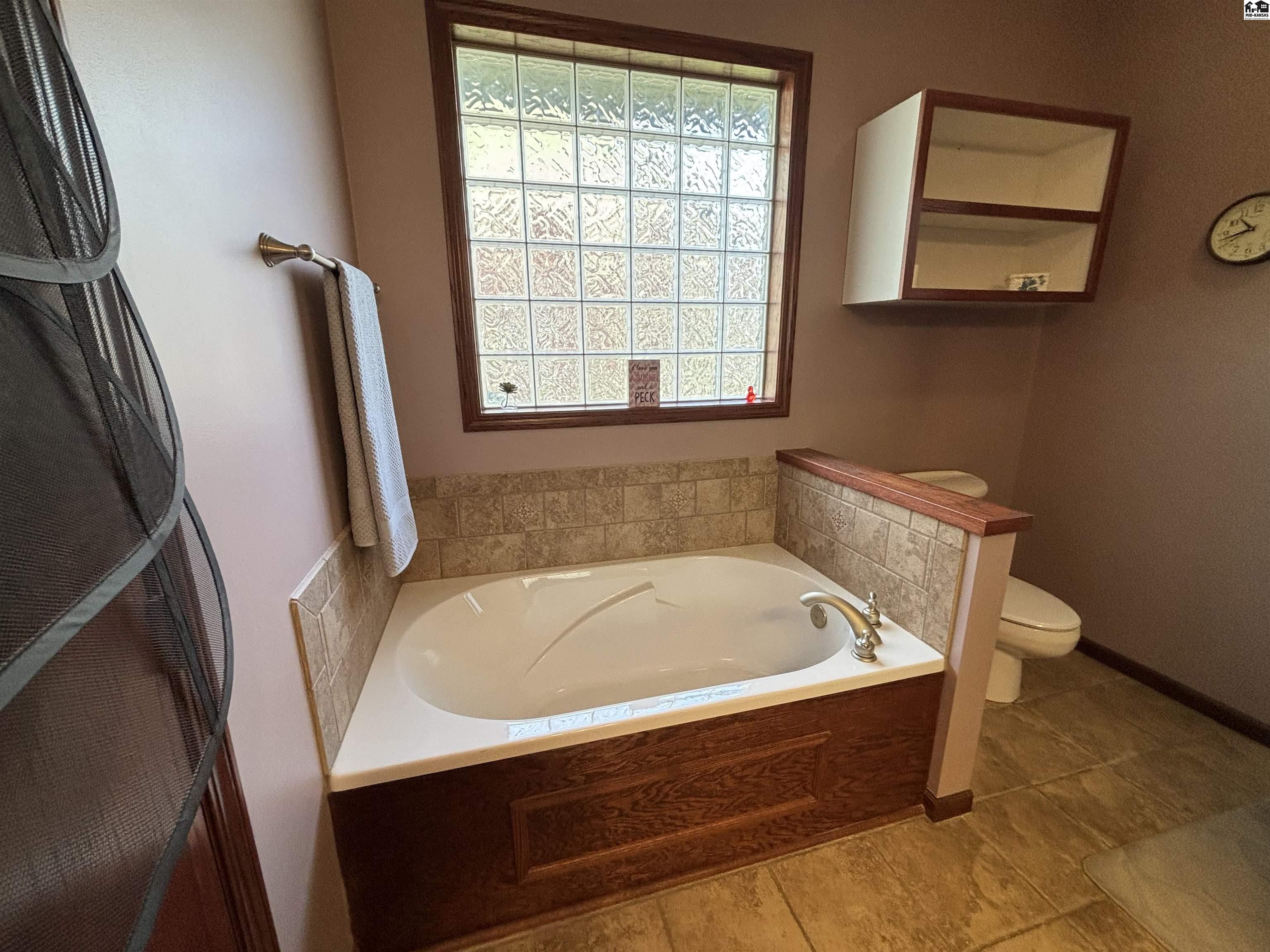 1109 Forest Court Mcpherson KS 67460