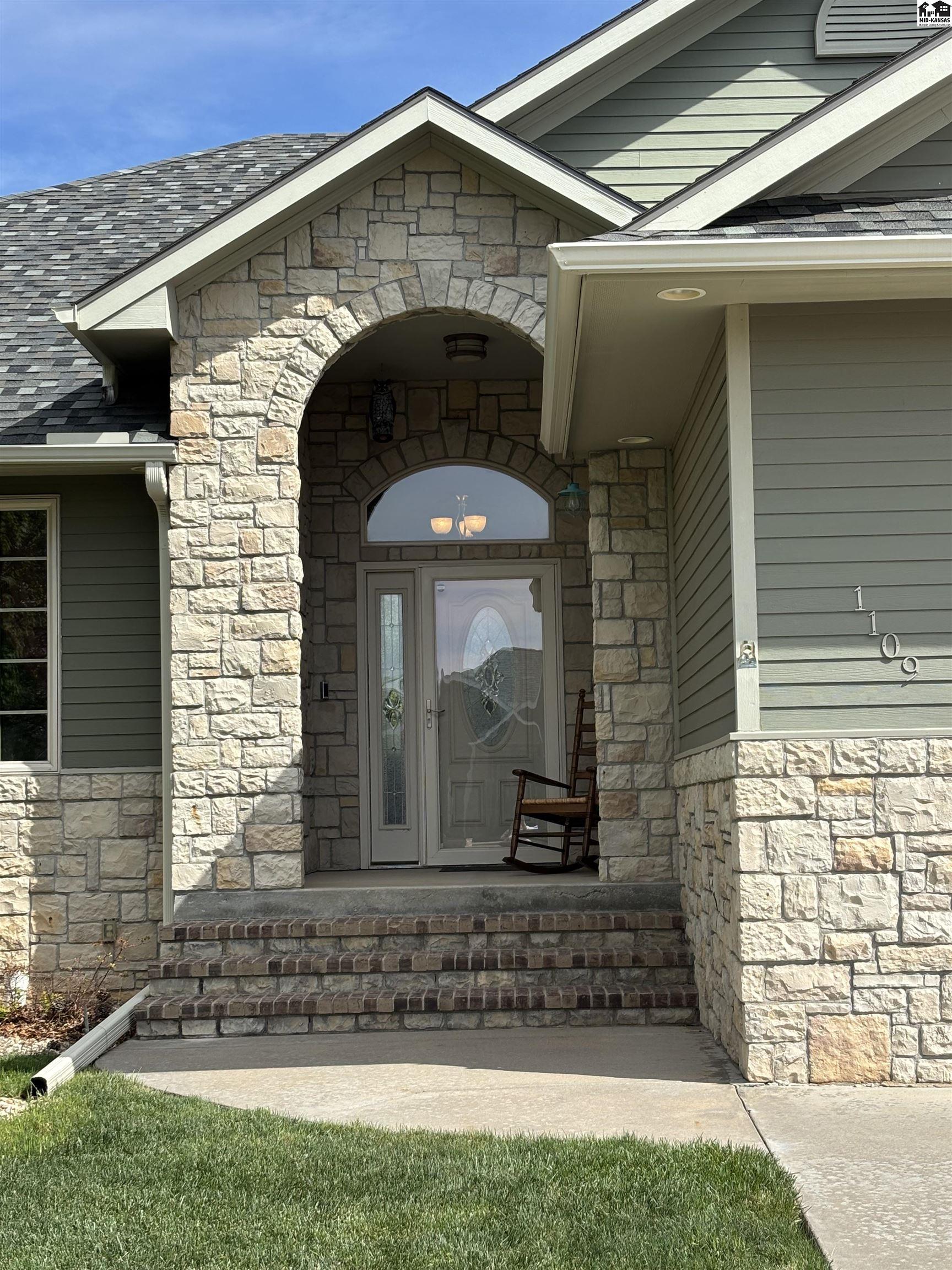 1109 Forest Court Mcpherson KS 67460