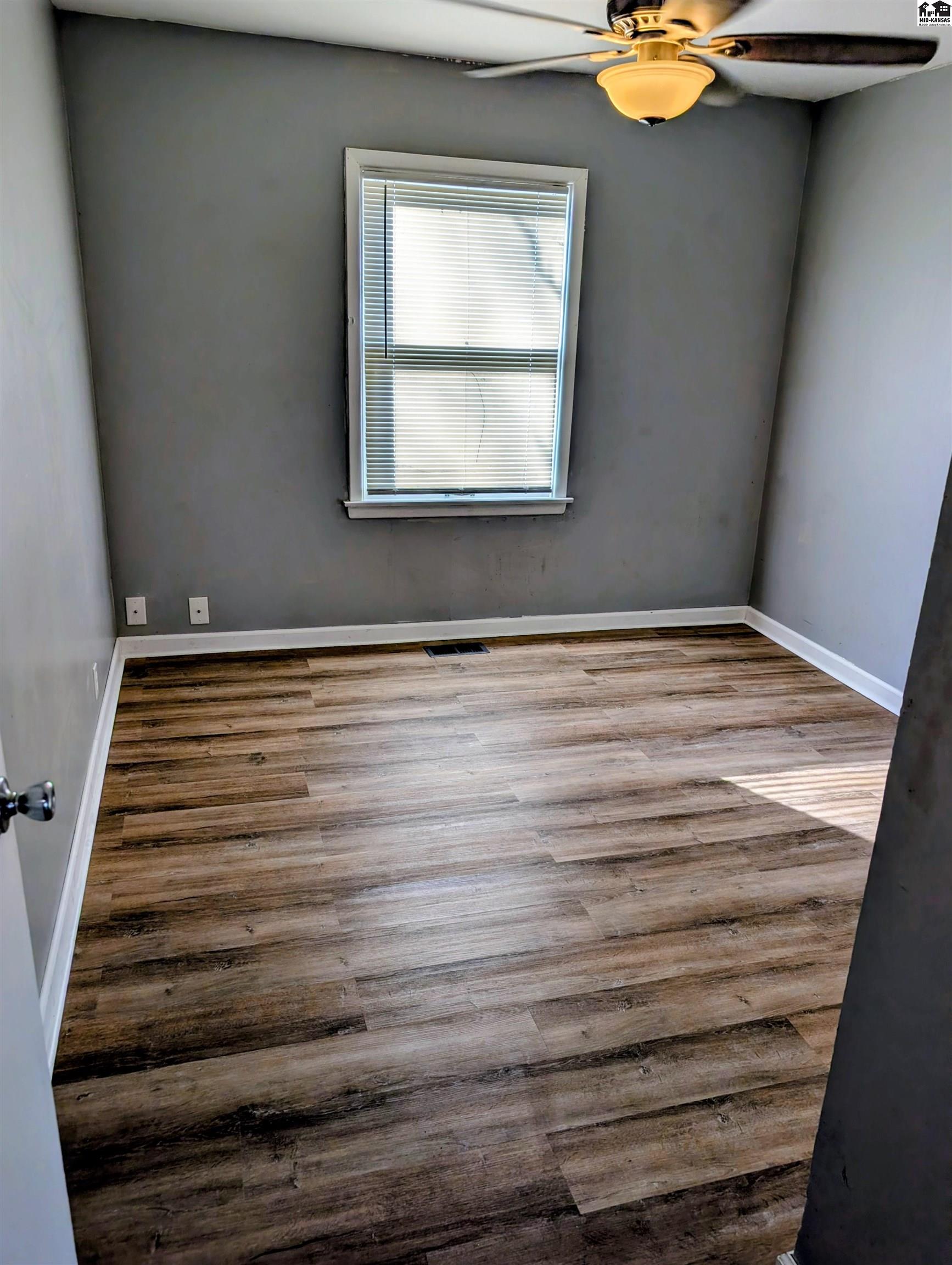 713 E 9th Avenue Hutchinson KS 67501