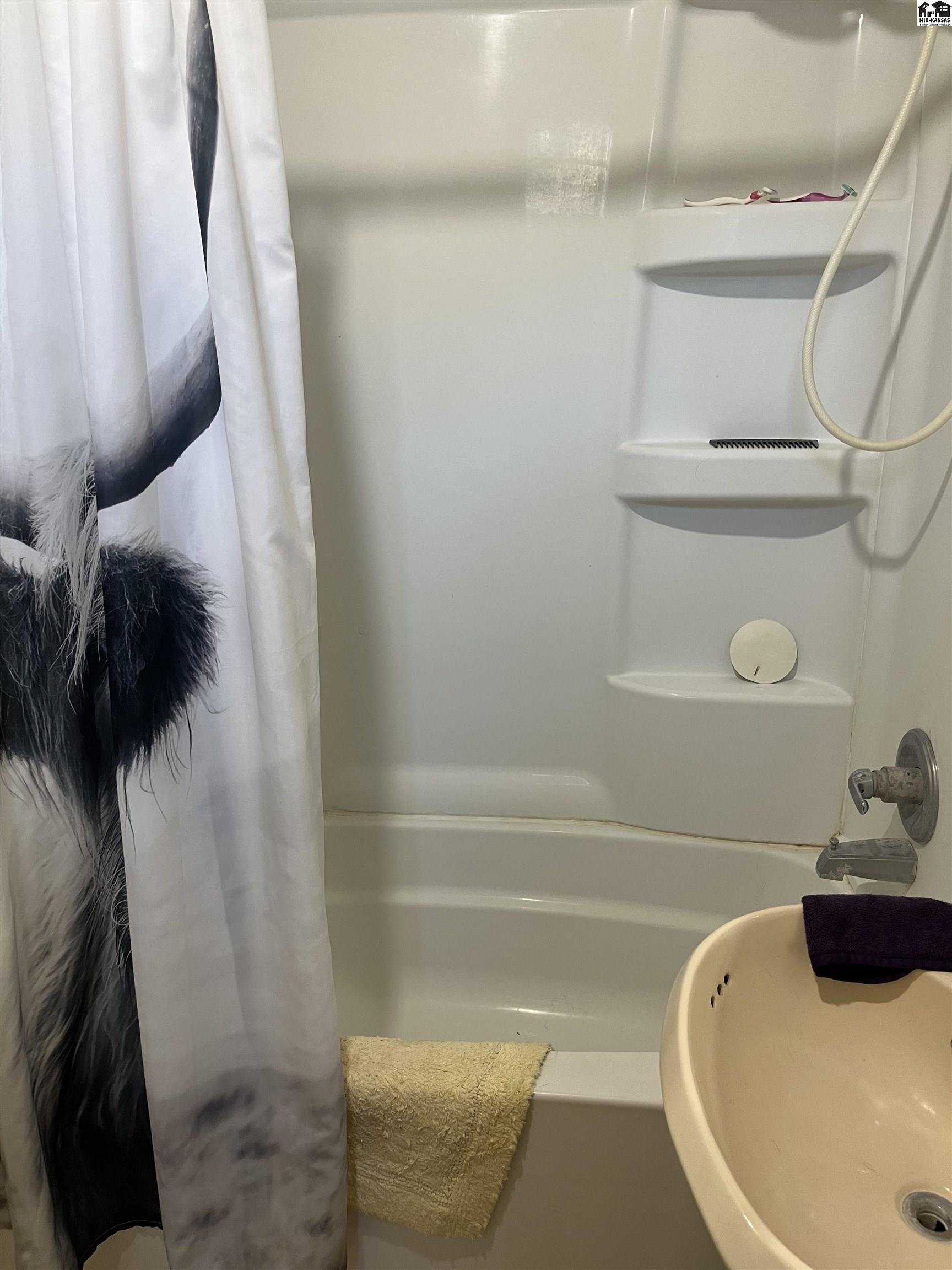 207 N Lincoln Street Marquette KS 67464