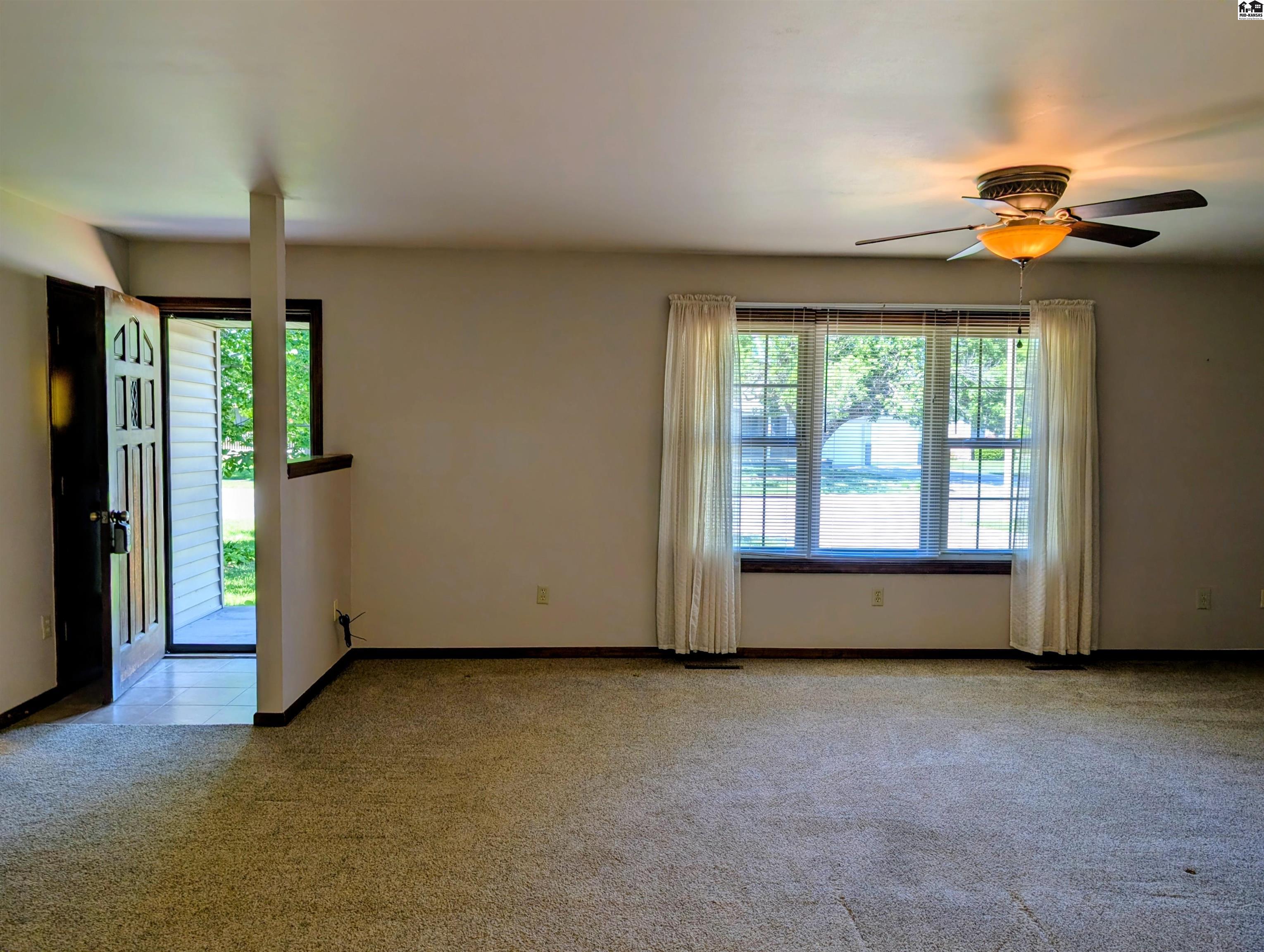 1428 Homestead Place Mcpherson KS 67460