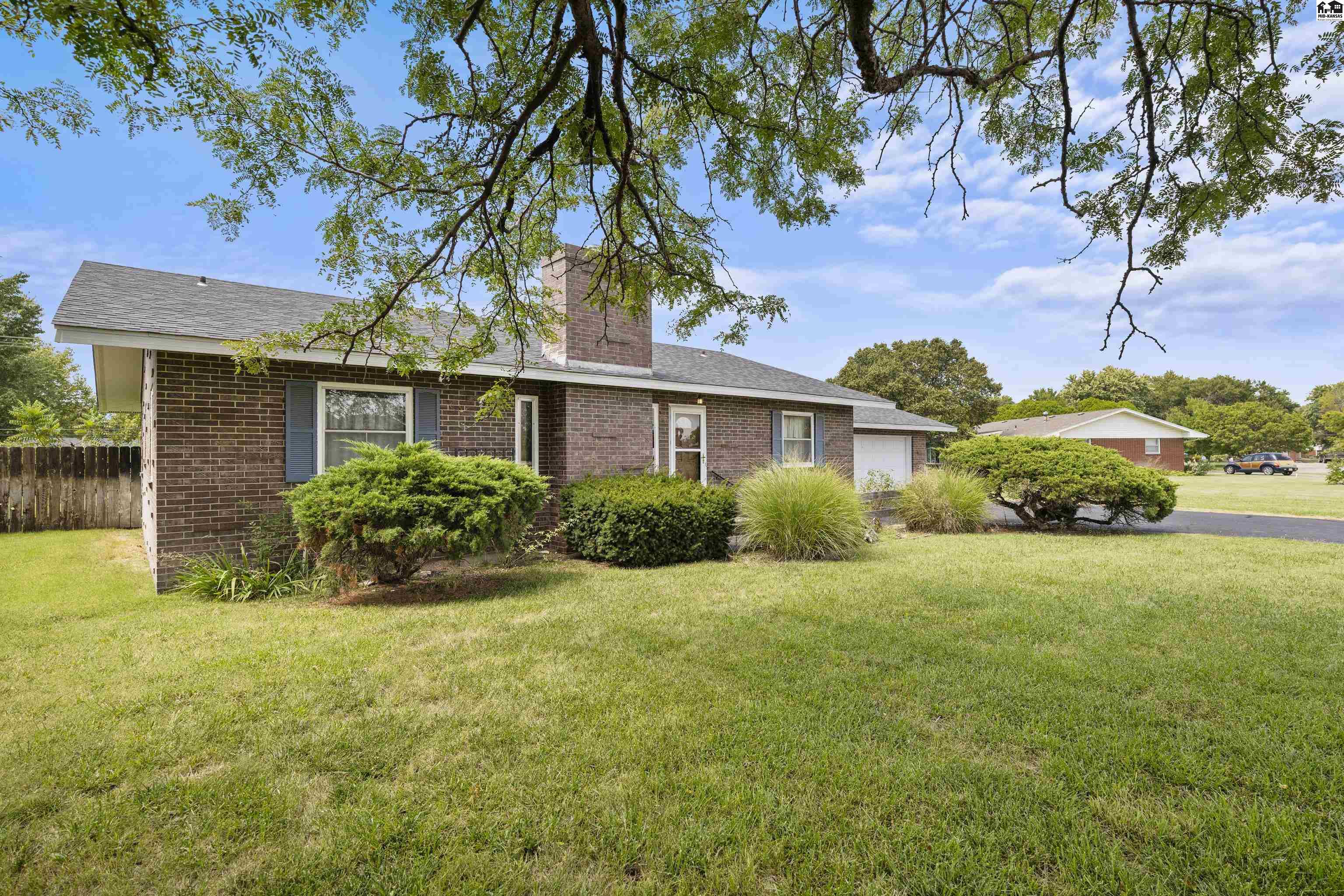 3903 N Monroe Street Hutchinson KS 67502