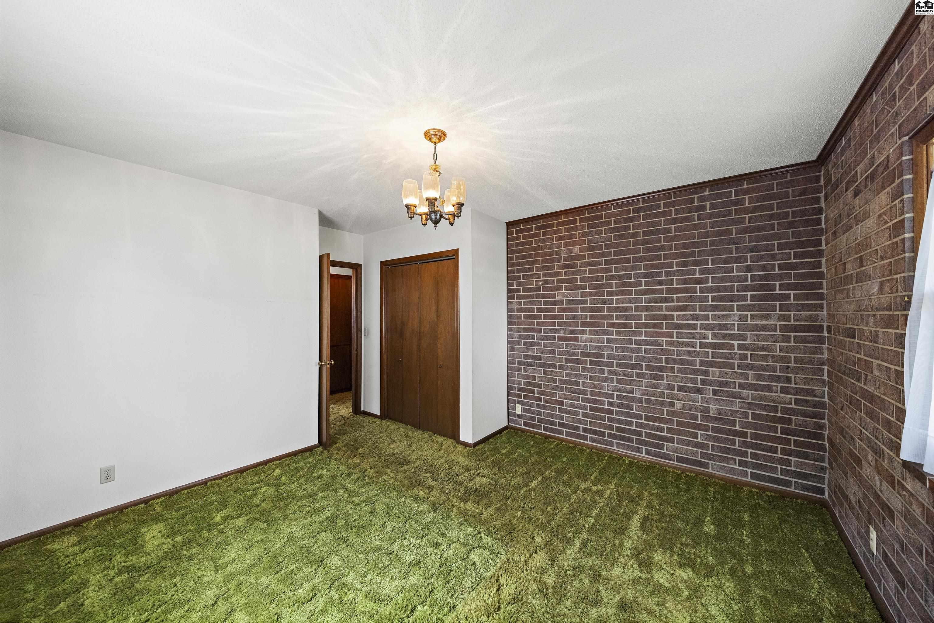 3903 N Monroe Street Hutchinson KS 67502