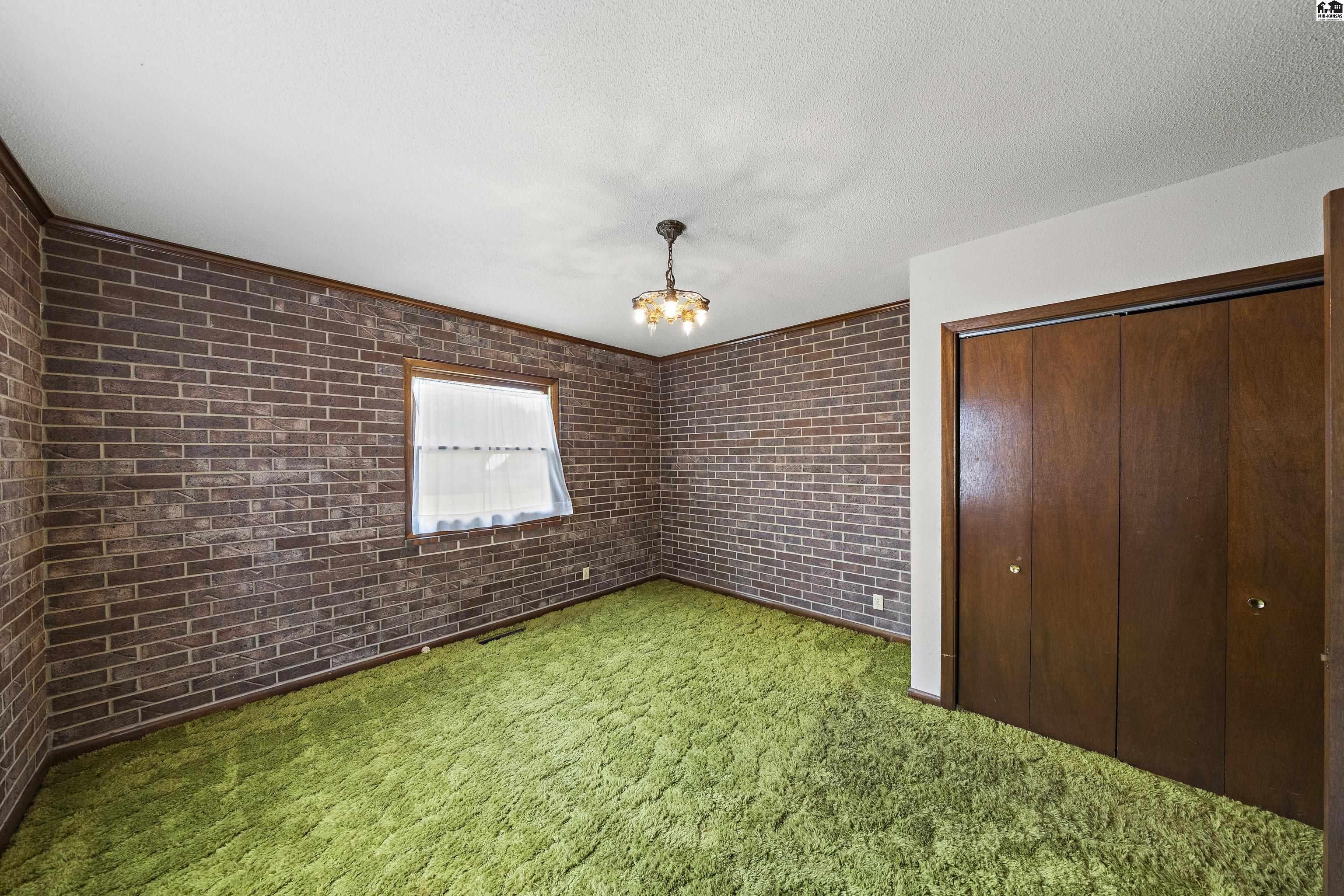 3903 N Monroe Street Hutchinson KS 67502