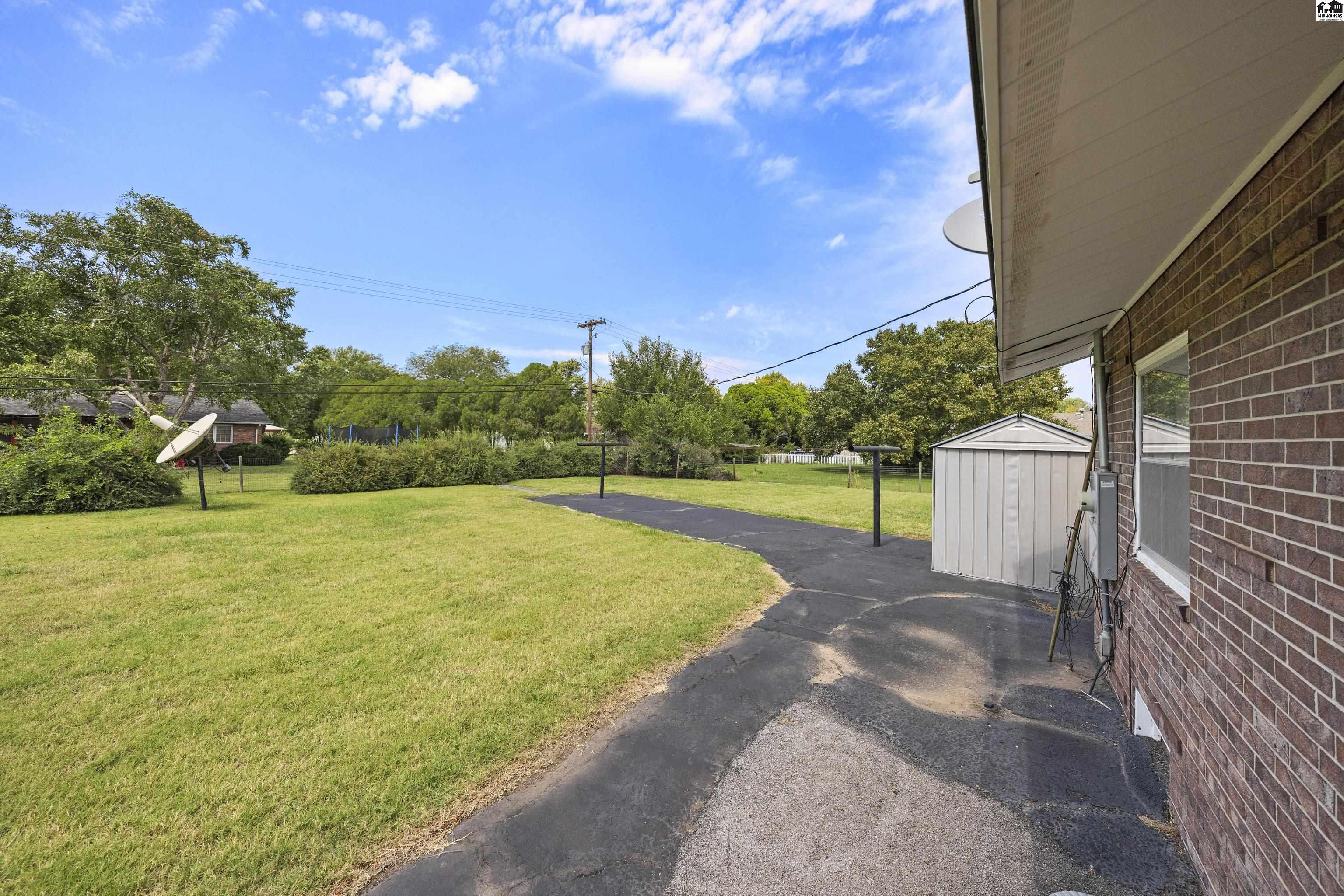 3903 N Monroe Street Hutchinson KS 67502