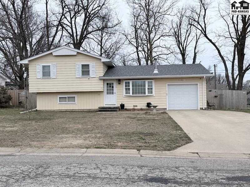 1112 Glendale Road Mcpherson KS 67460-0000