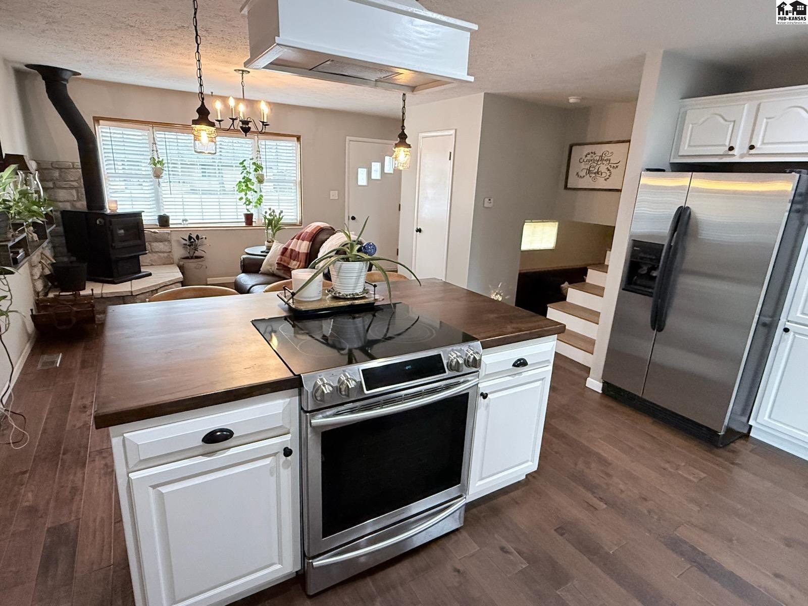 1112 Glendale Road Mcpherson KS 67460-0000