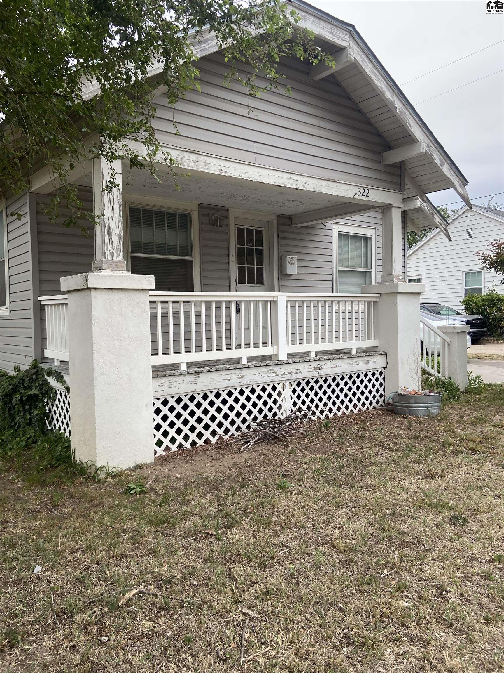 1322 N Adams Street Hutchinson KS 67501