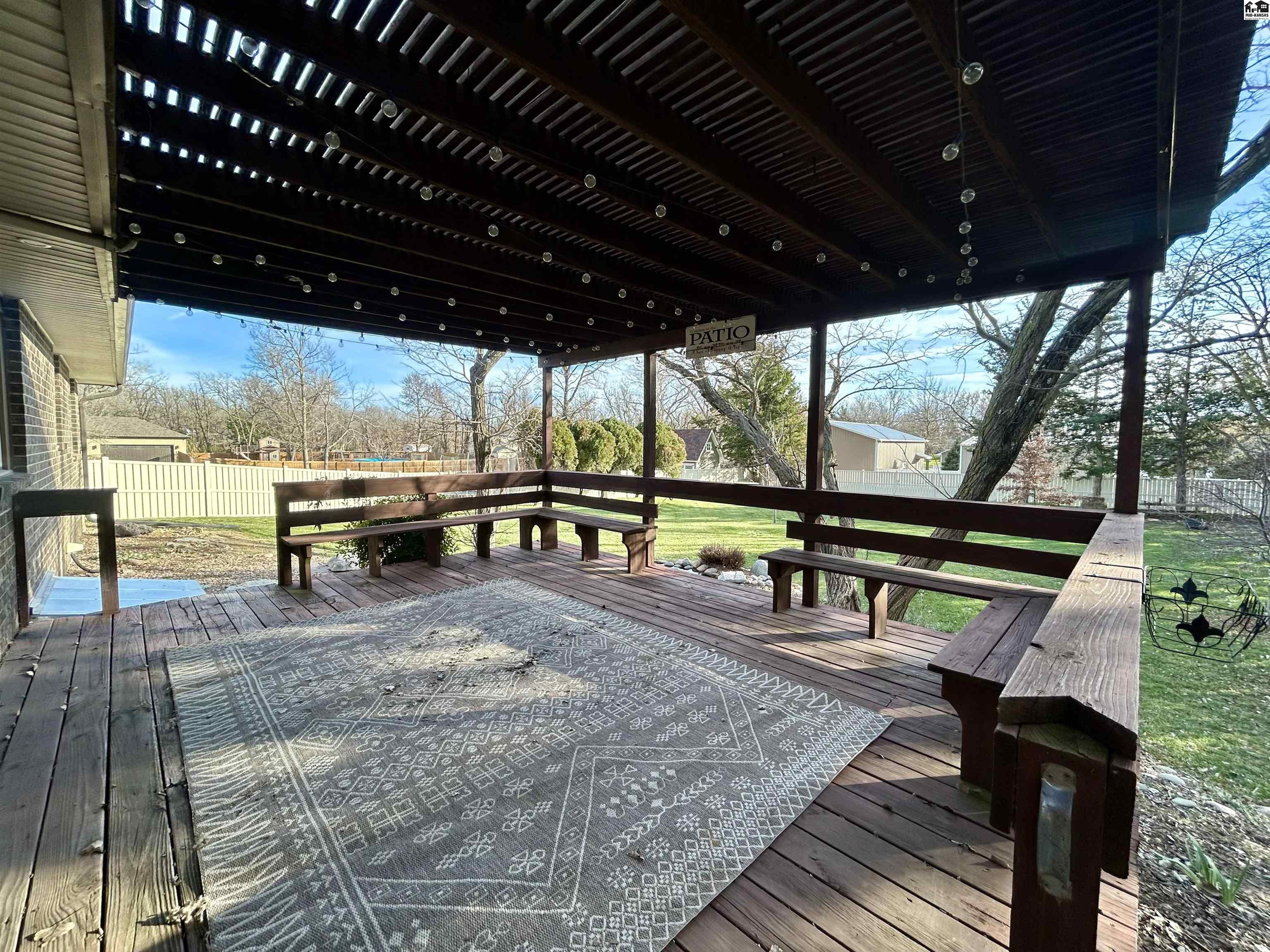 2509 E 43rd Avenue Hutchinson KS 67502