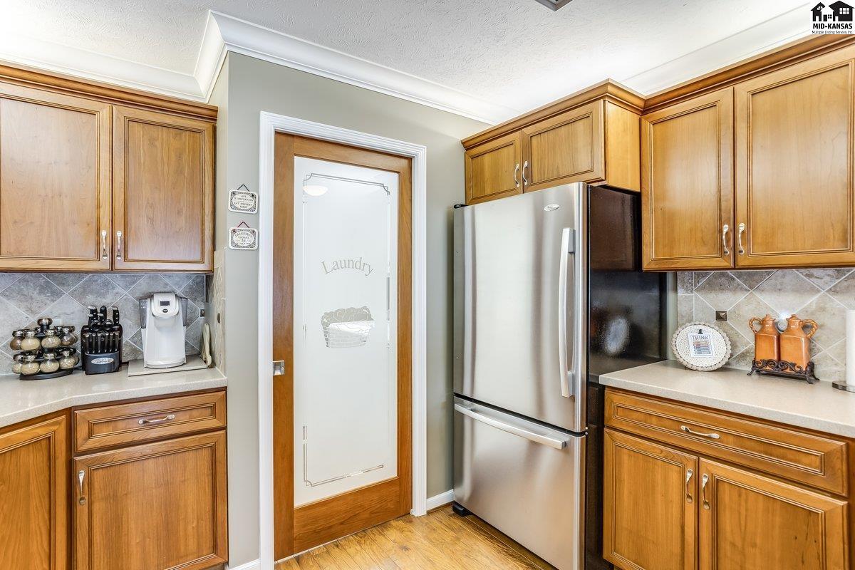 518 E 39th Court Hutchinson KS 67502