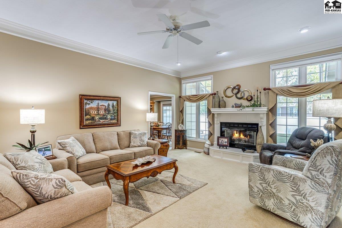 518 E 39th Court Hutchinson KS 67502