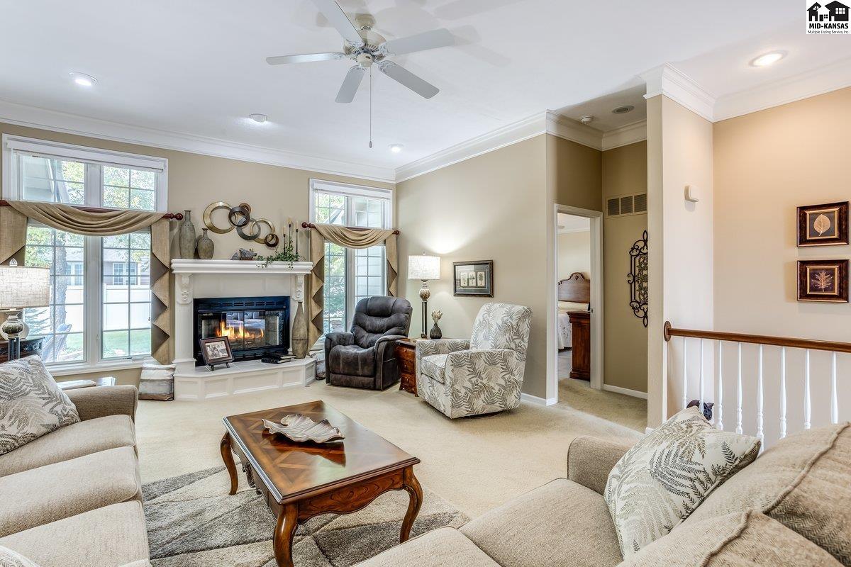518 E 39th Court Hutchinson KS 67502