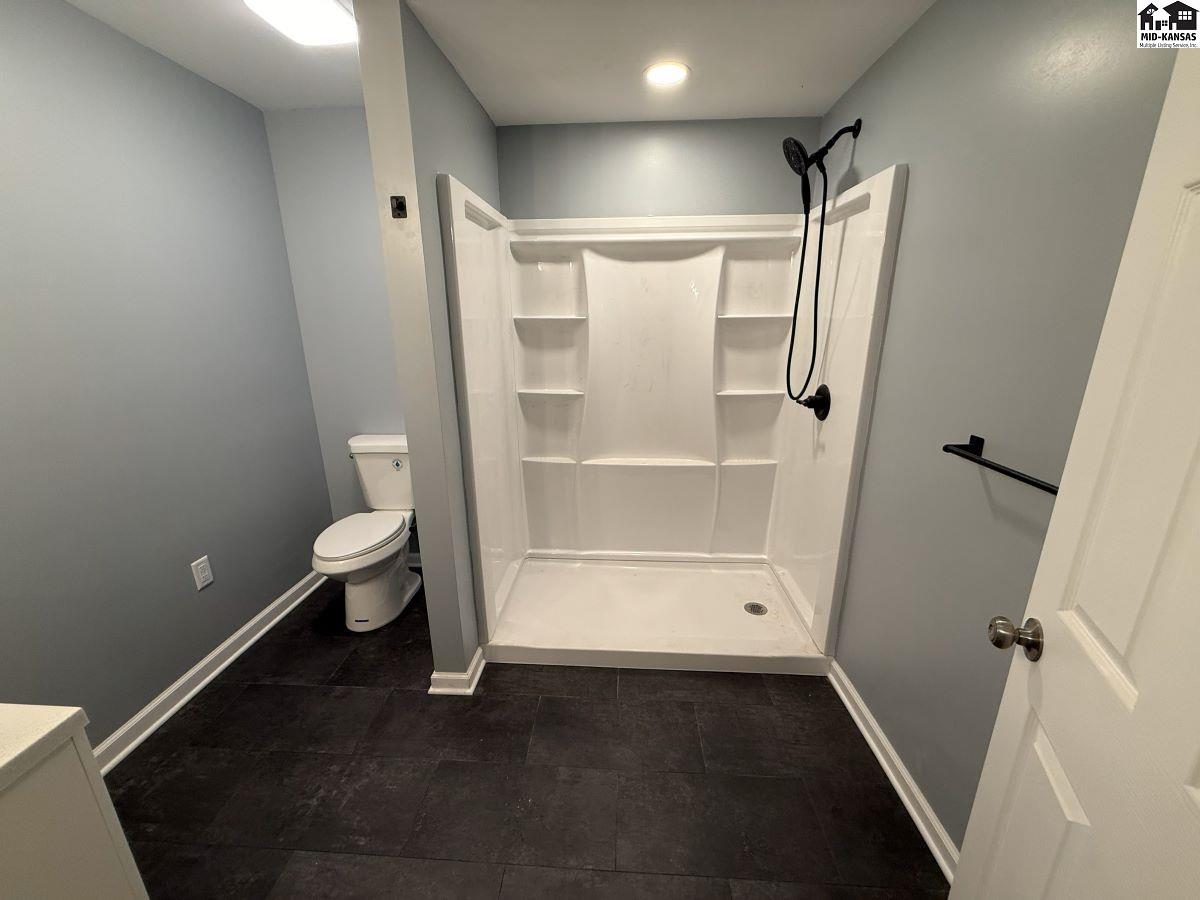 1604 Jewell Street Hutchinson KS 67502