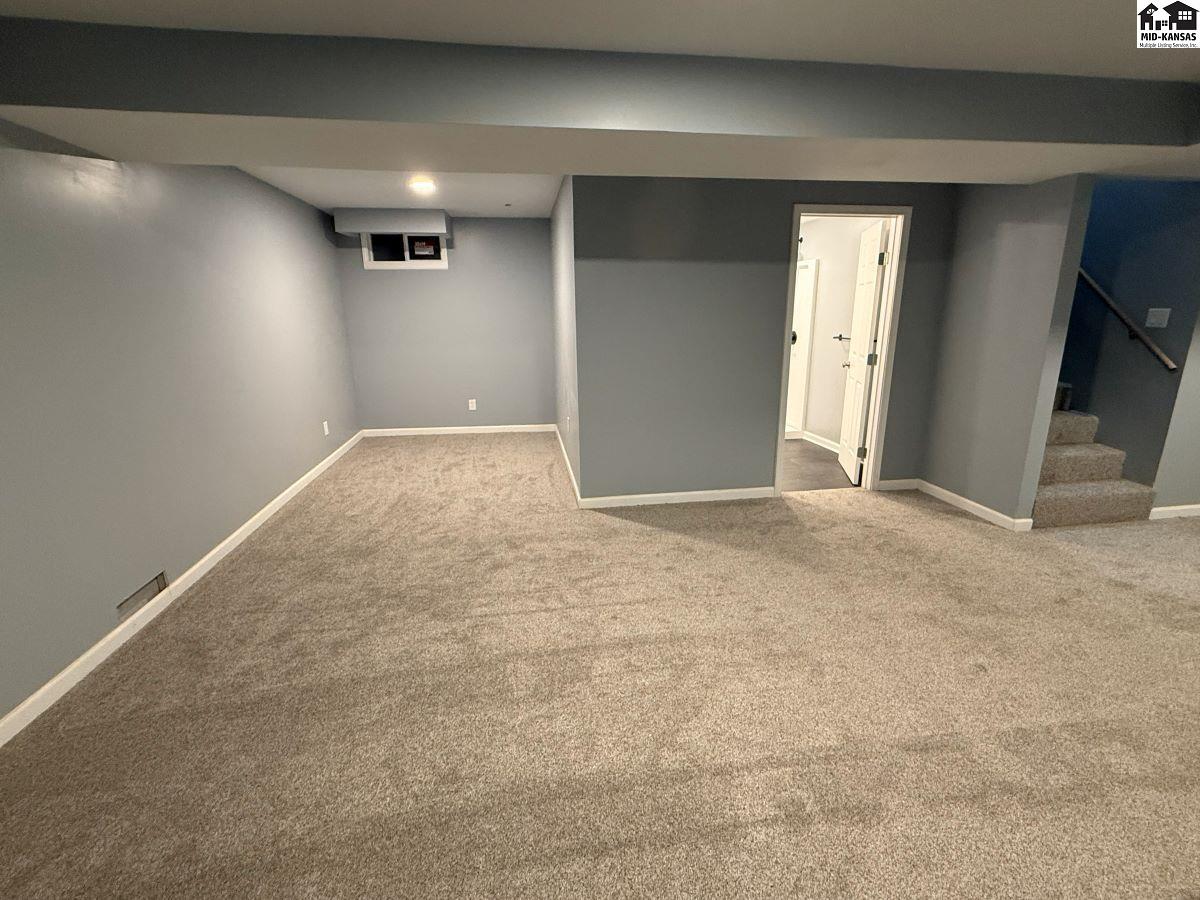 1604 Jewell Street Hutchinson KS 67502