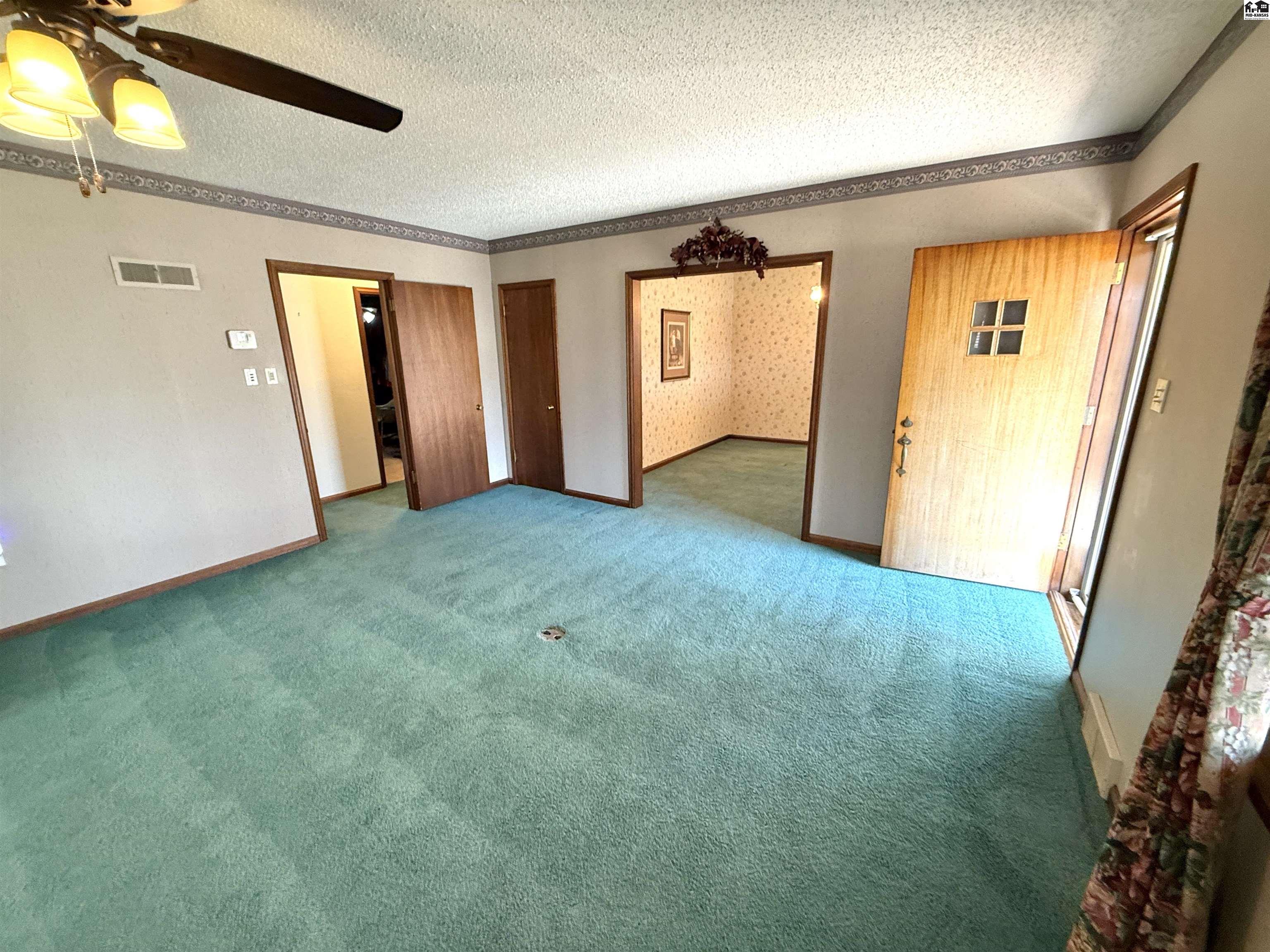 624 N Springfield Anthony KS 67003