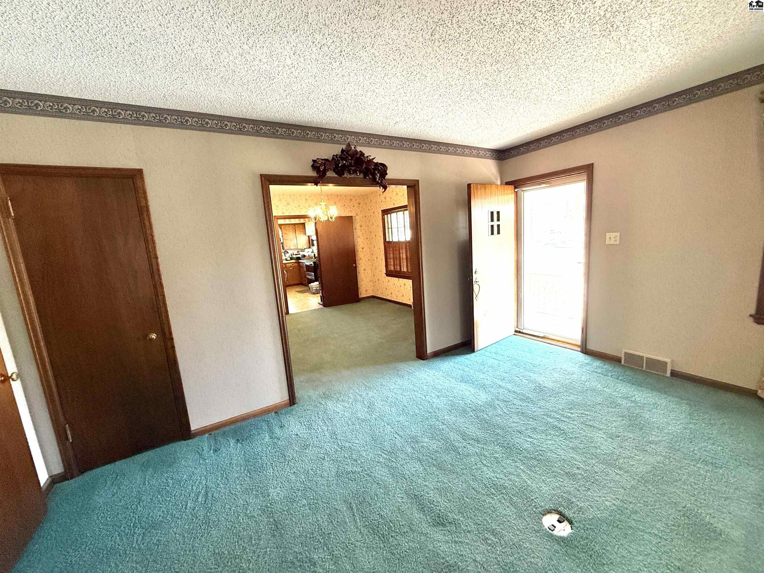 624 N Springfield Anthony KS 67003